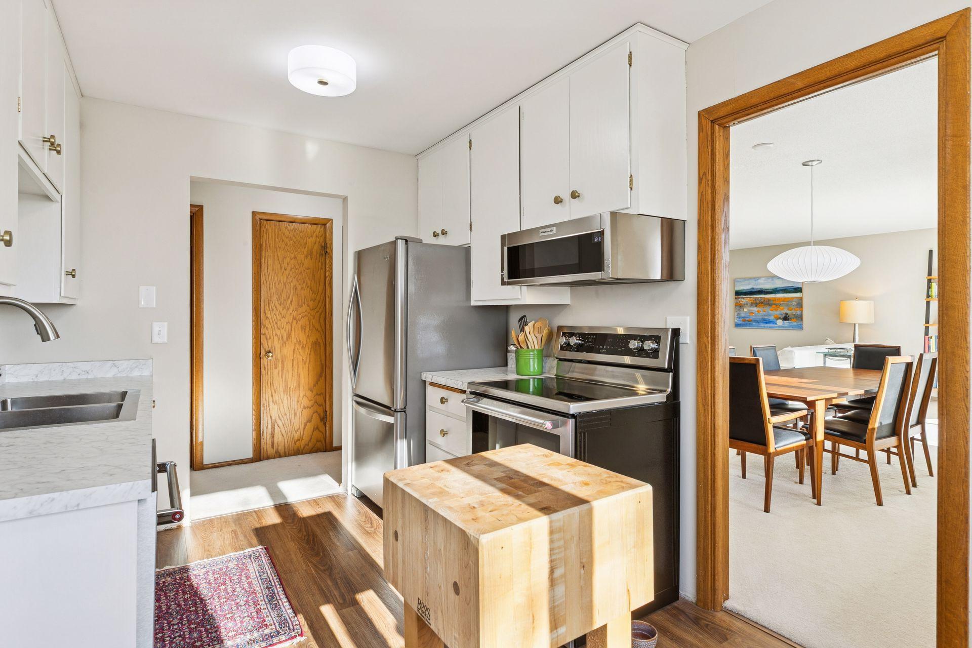 100 Imperial Drive W Unit: 404