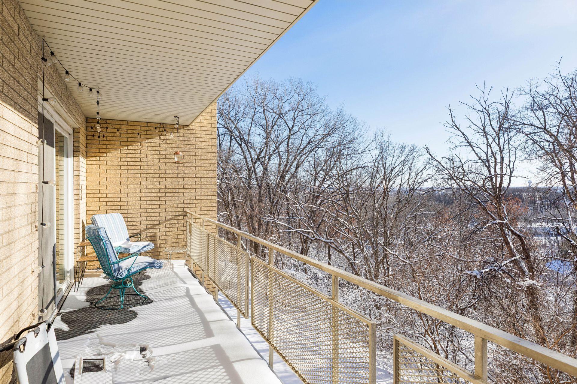 100 Imperial Drive W Unit: 404