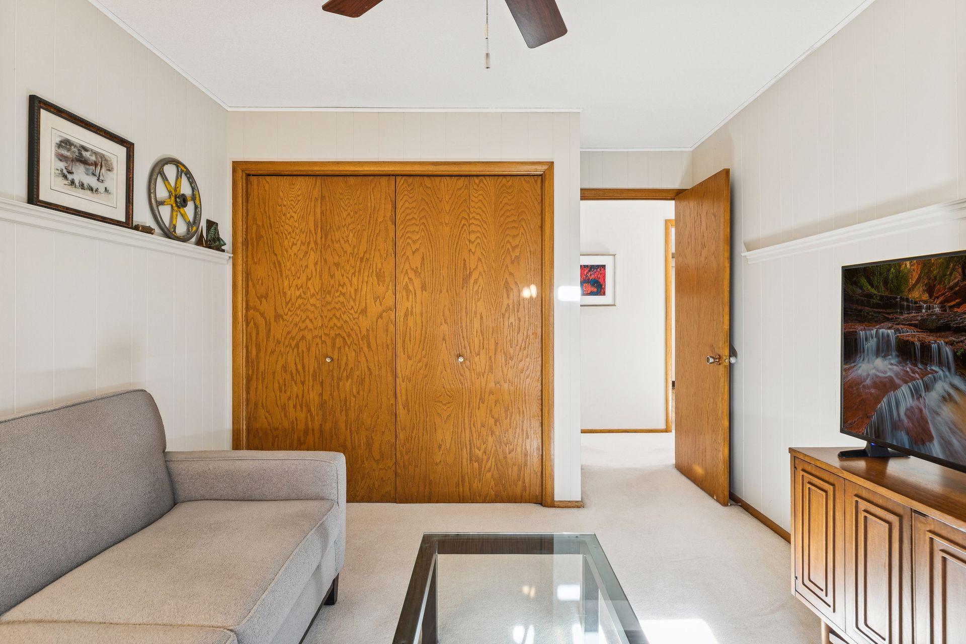 100 Imperial Drive W Unit: 404