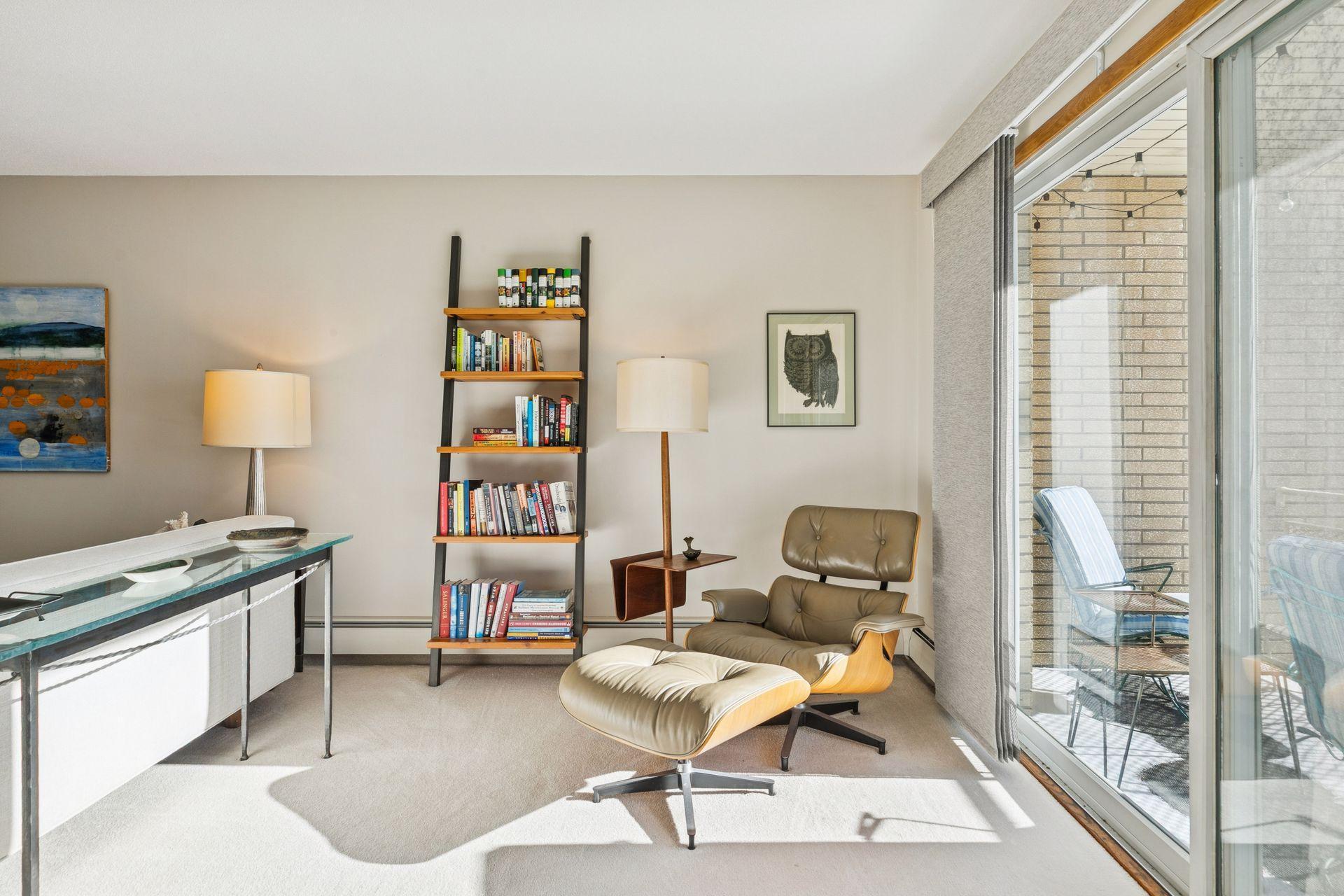 100 Imperial Drive W Unit: 404