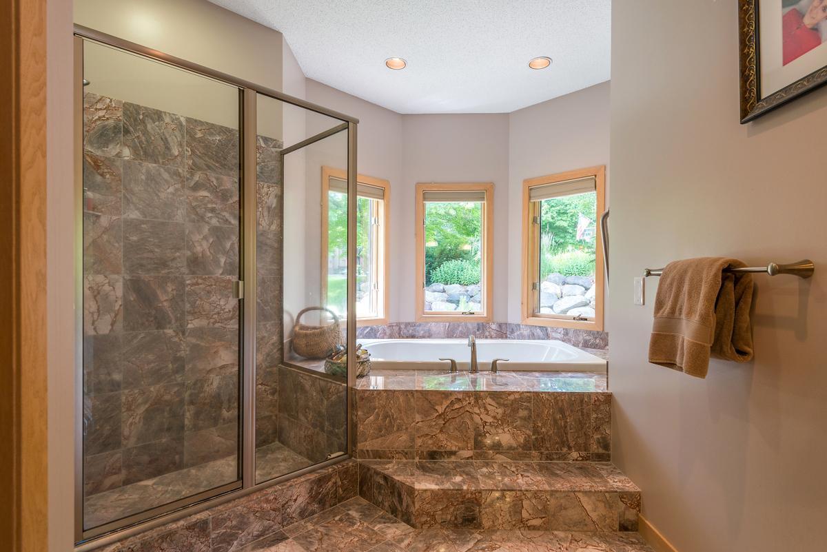 880 Vineland Court
