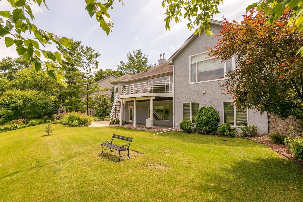 880 Vineland Court