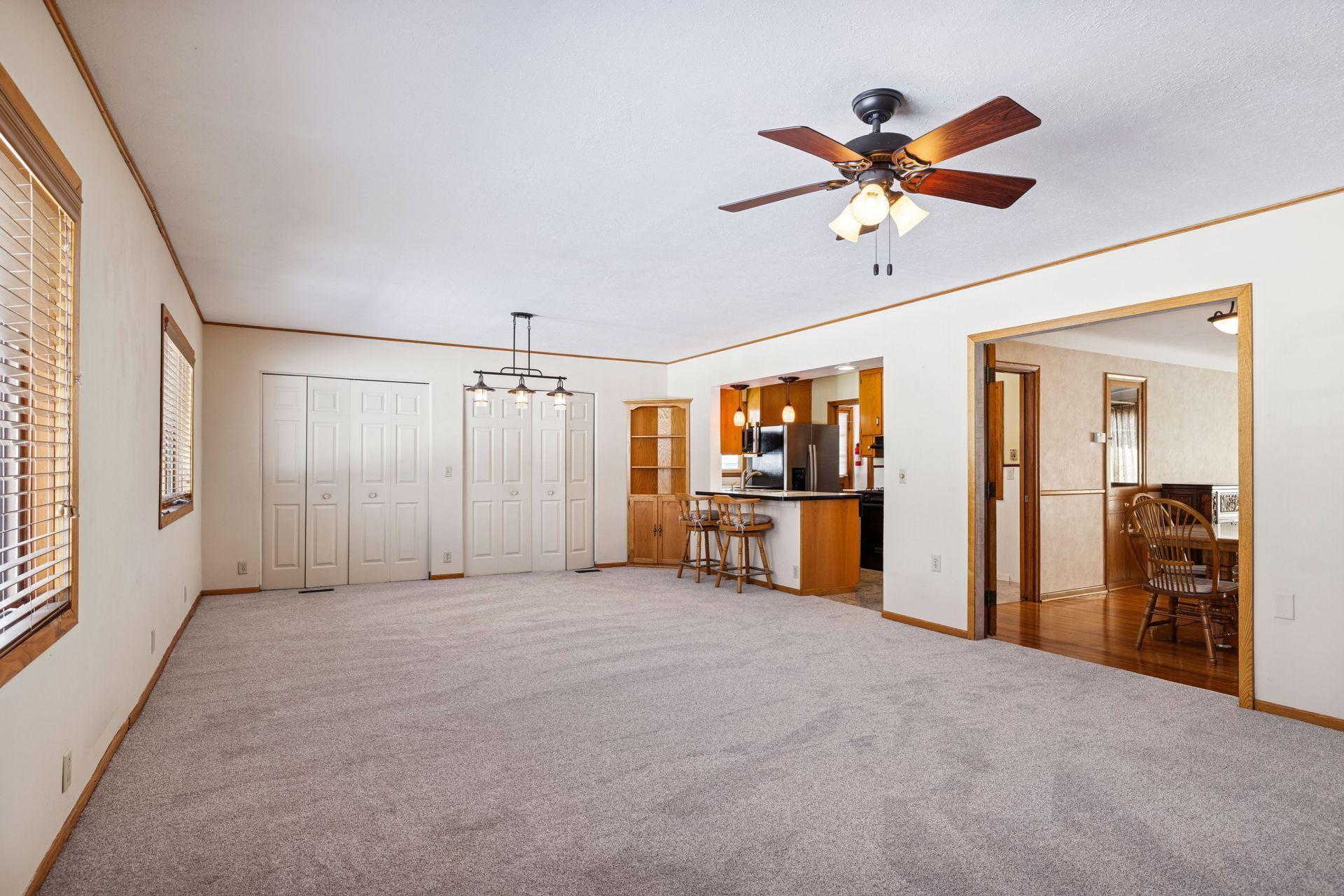 1947 Yorkshire Court