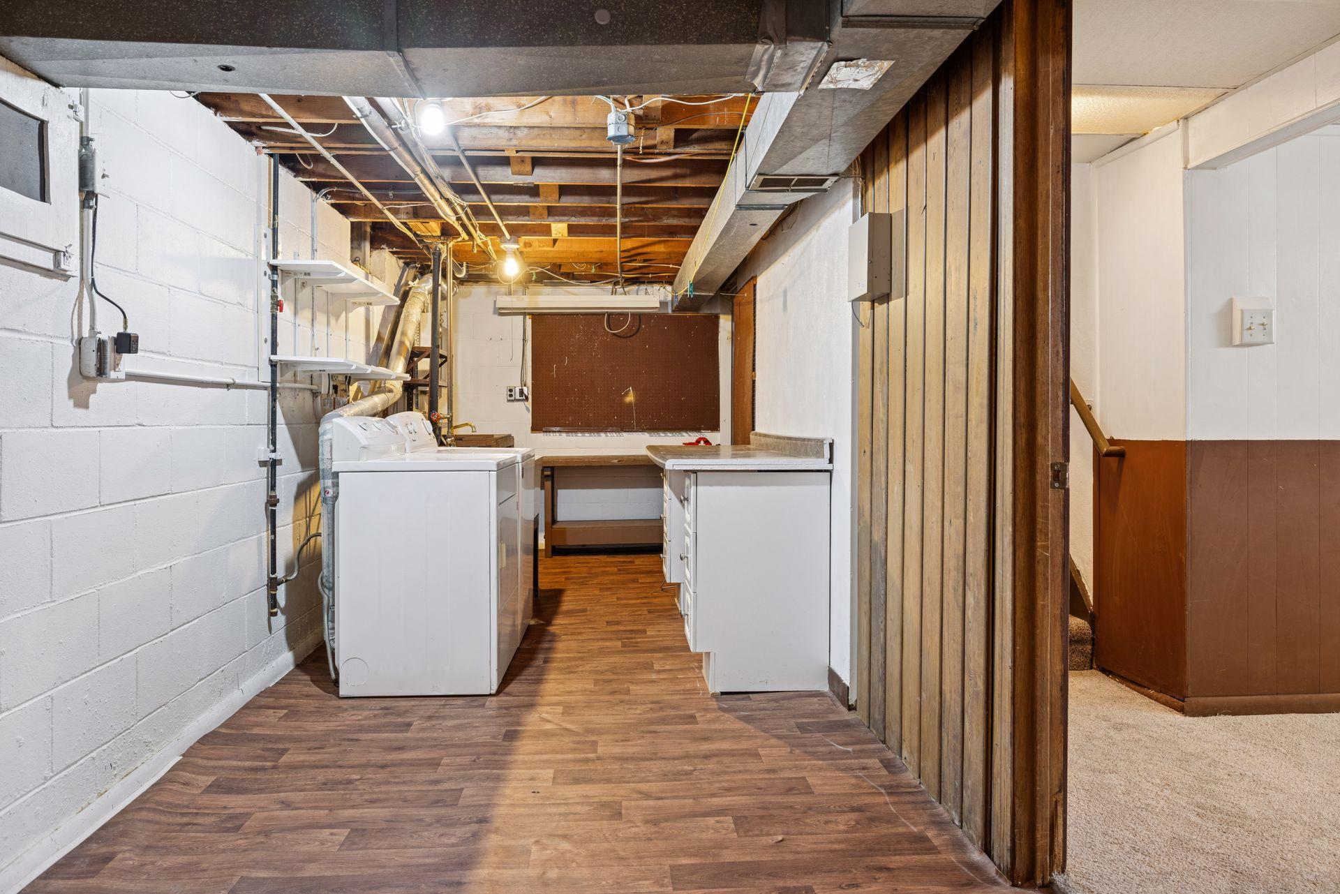 1947 Yorkshire Court