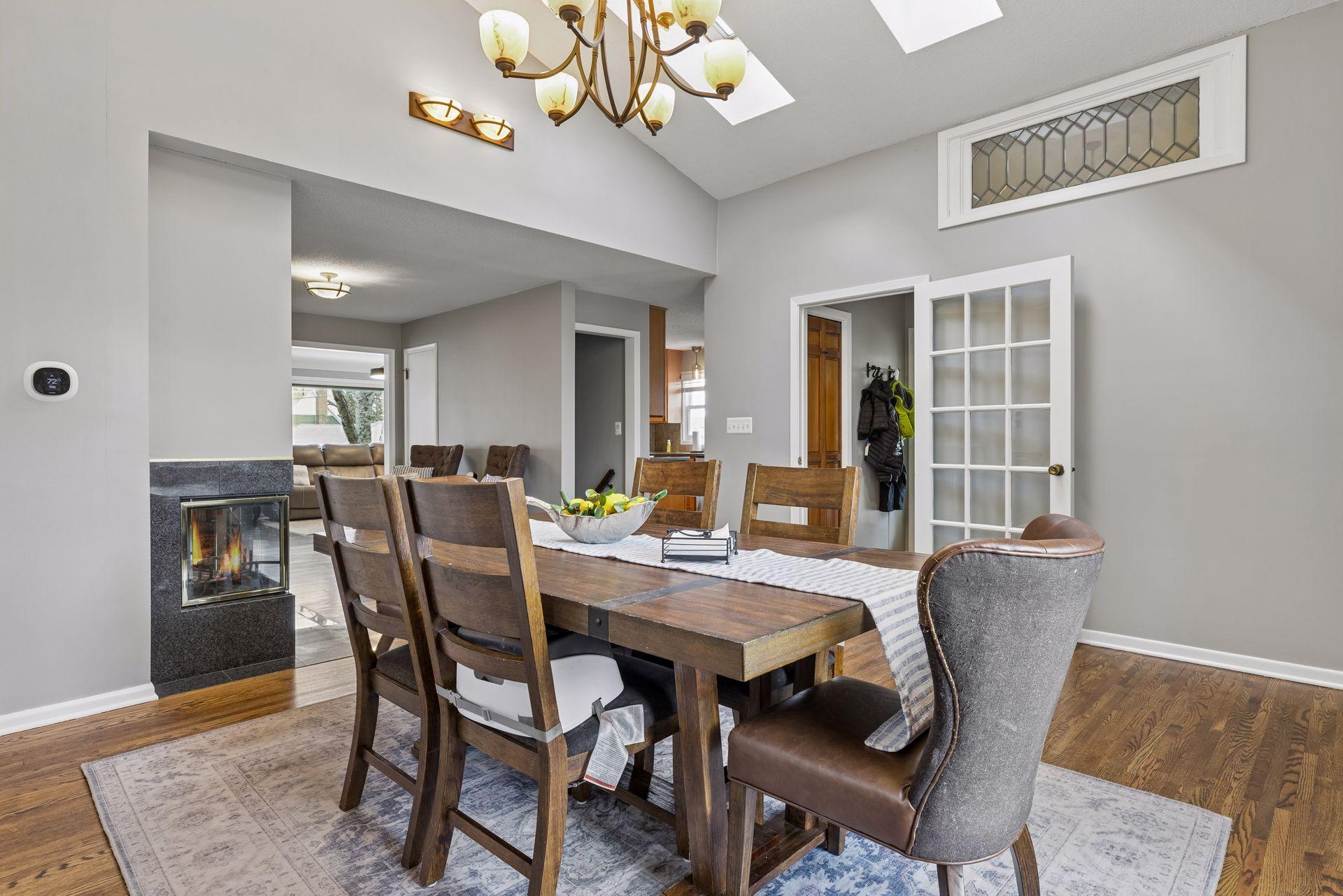 1963 Yorkshire Court