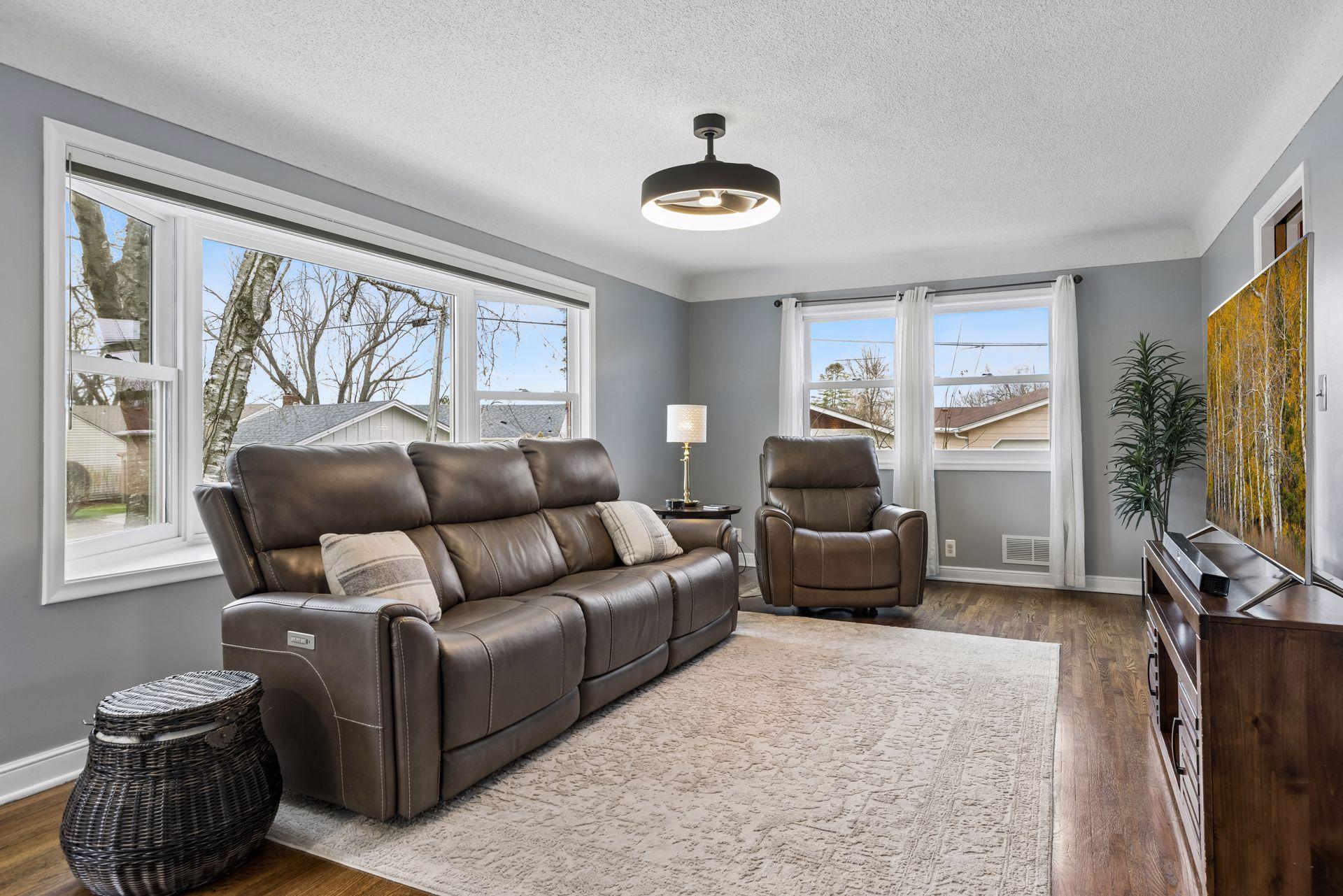 1963 Yorkshire Court