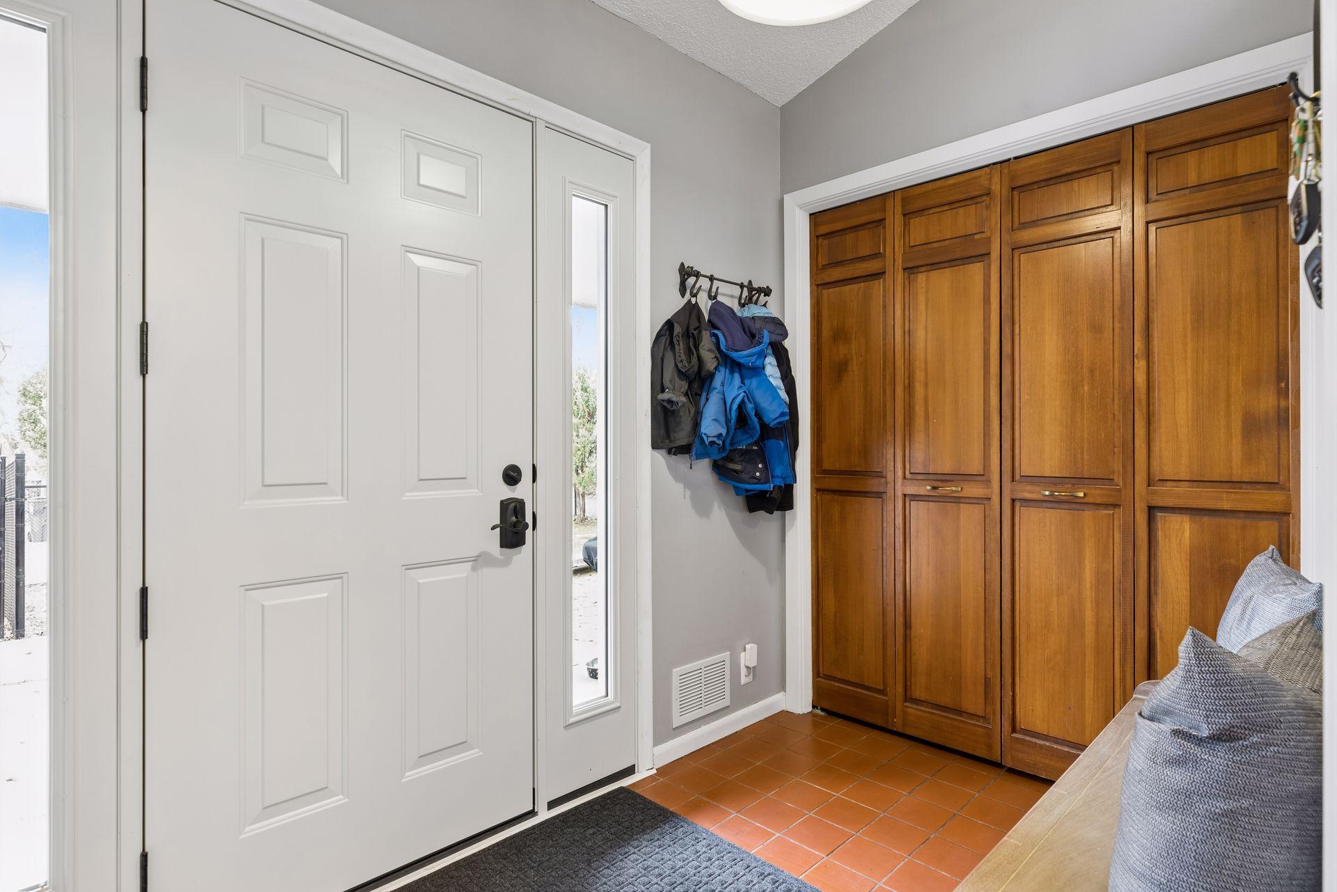 1963 Yorkshire Court