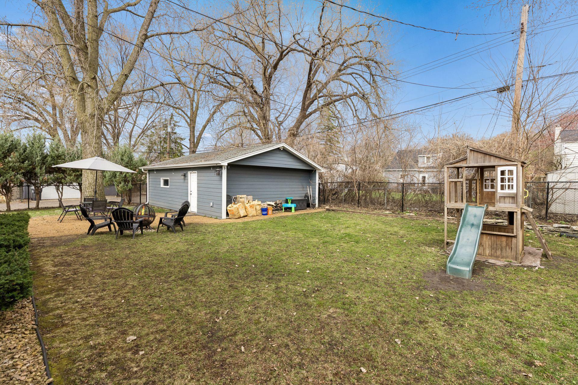 1963 Yorkshire Court