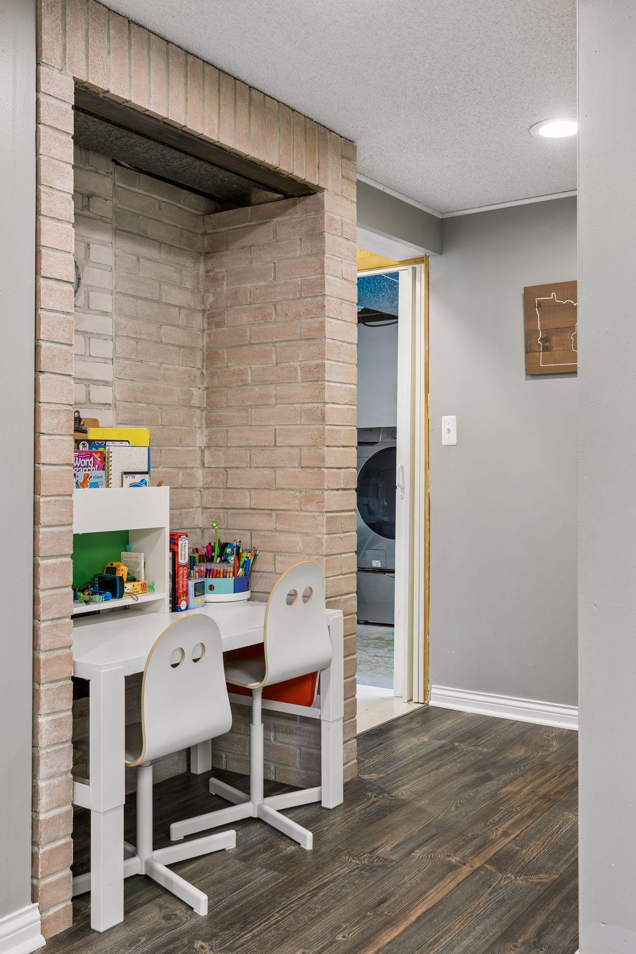 1963 Yorkshire Court