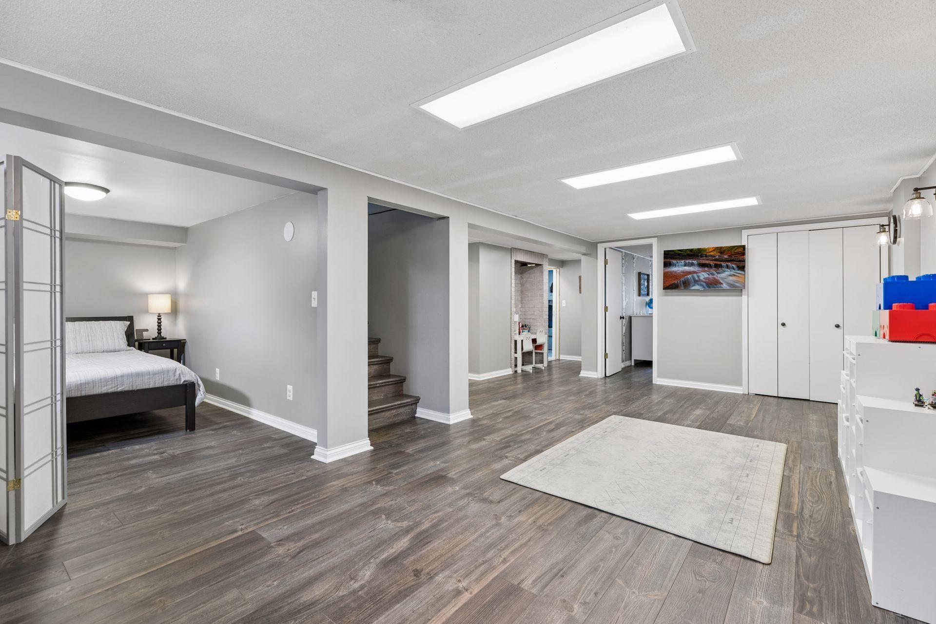 1963 Yorkshire Court