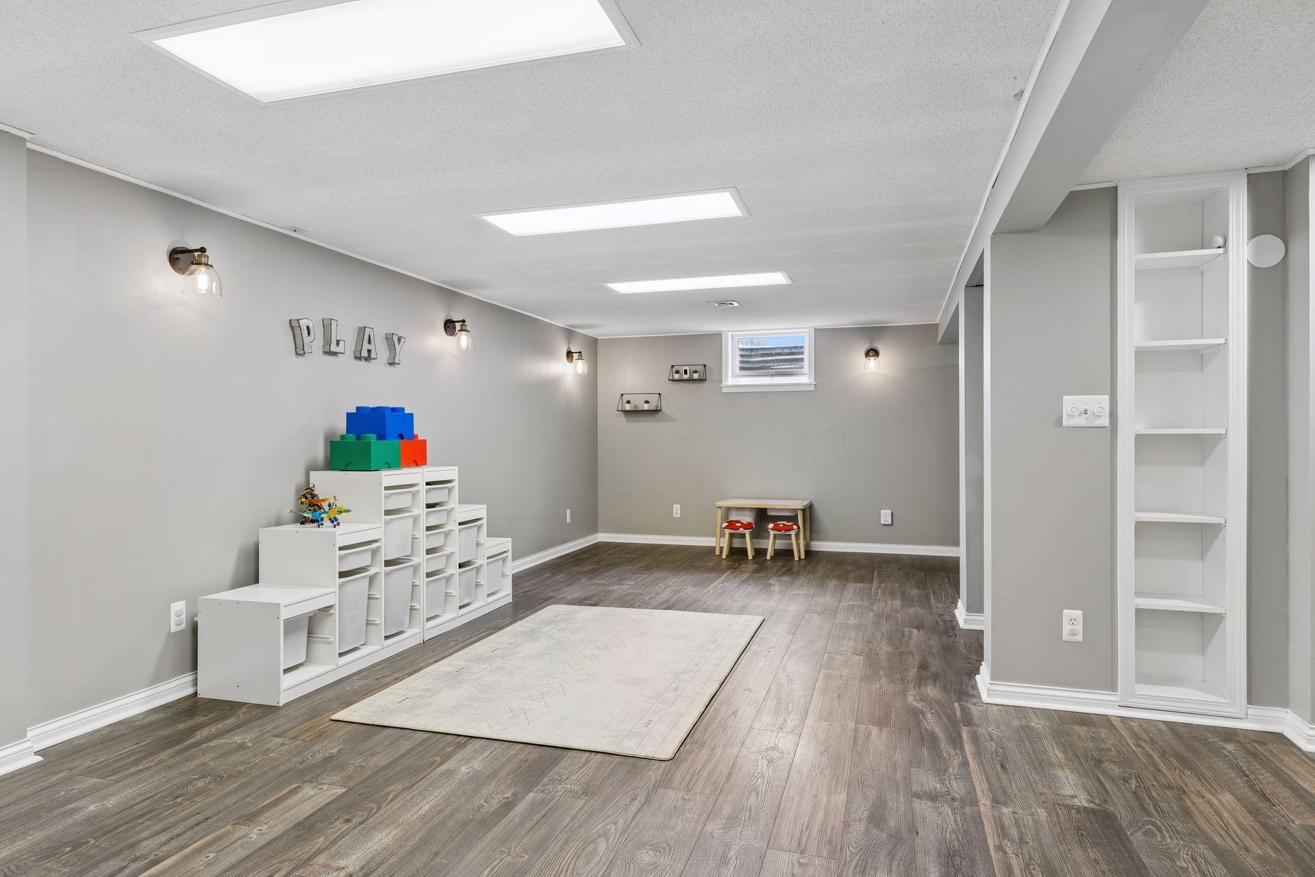 1963 Yorkshire Court