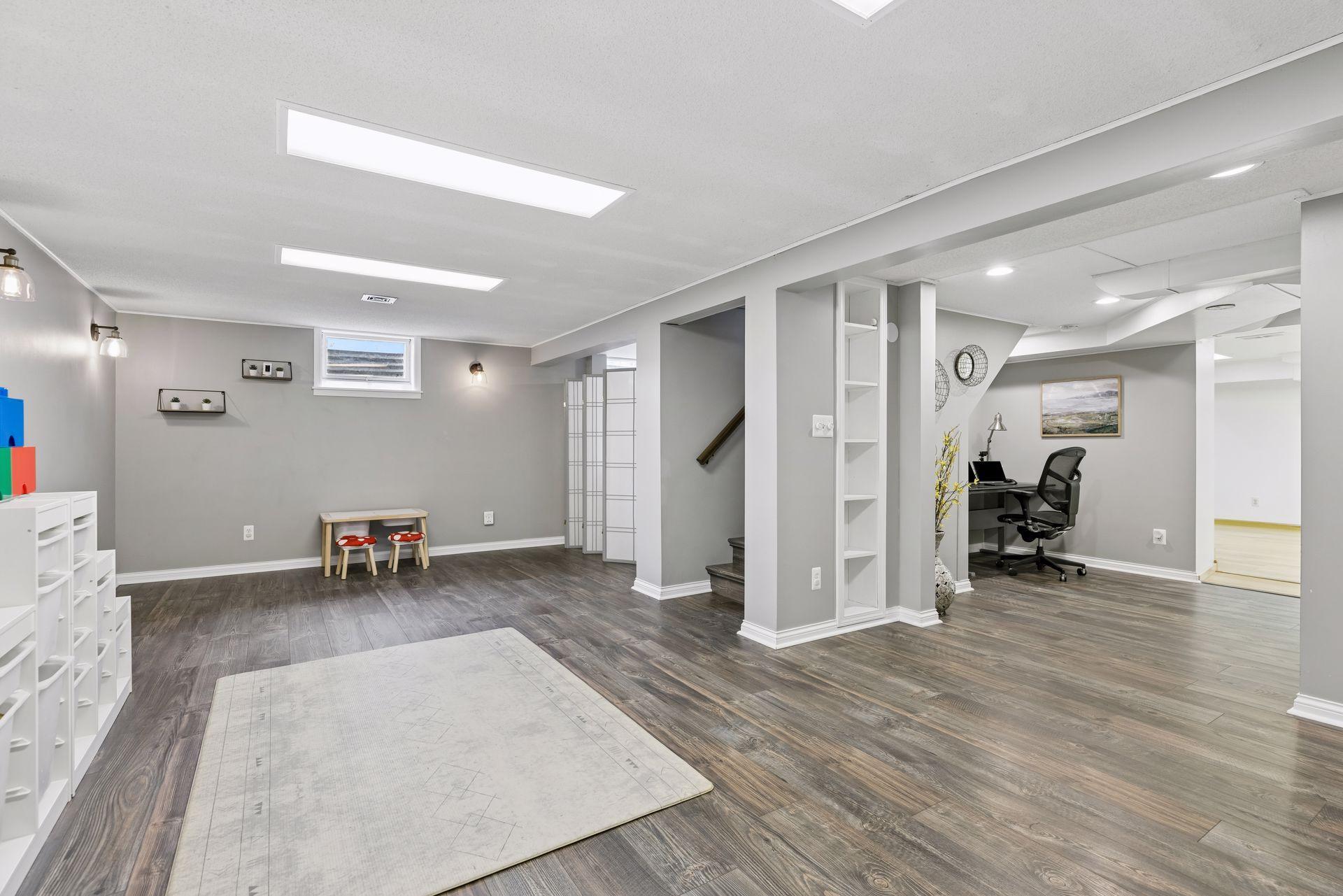 1963 Yorkshire Court