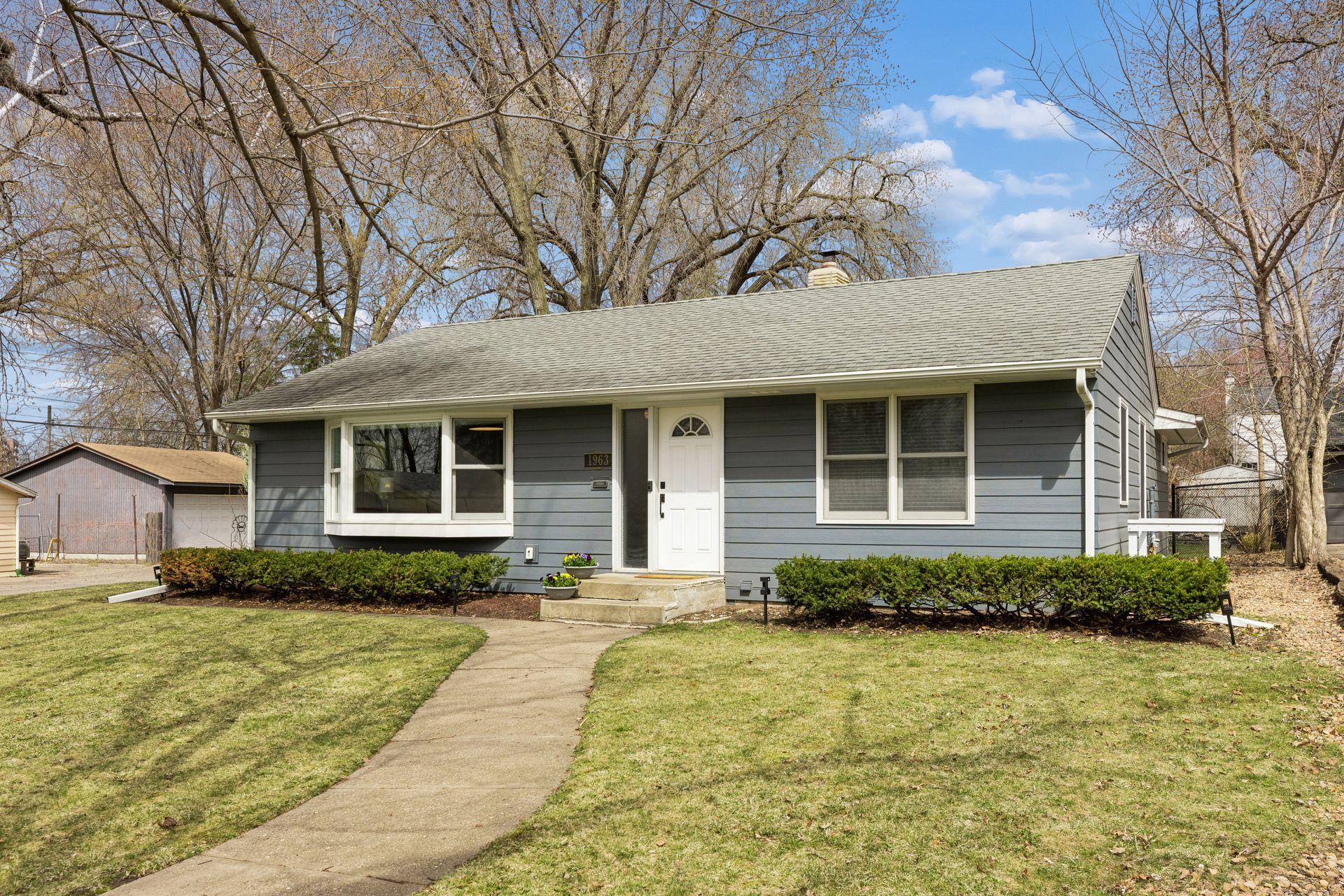 1963 Yorkshire Court