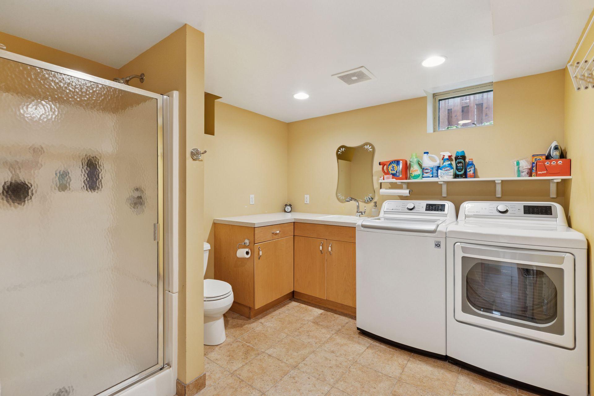 1846 Saunders Avenue