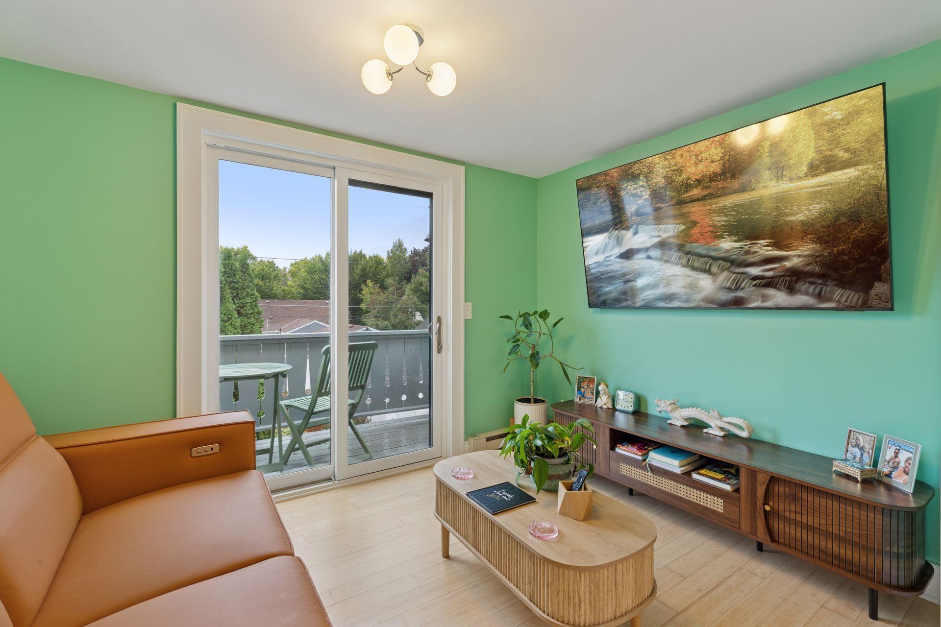 1846 Saunders Avenue