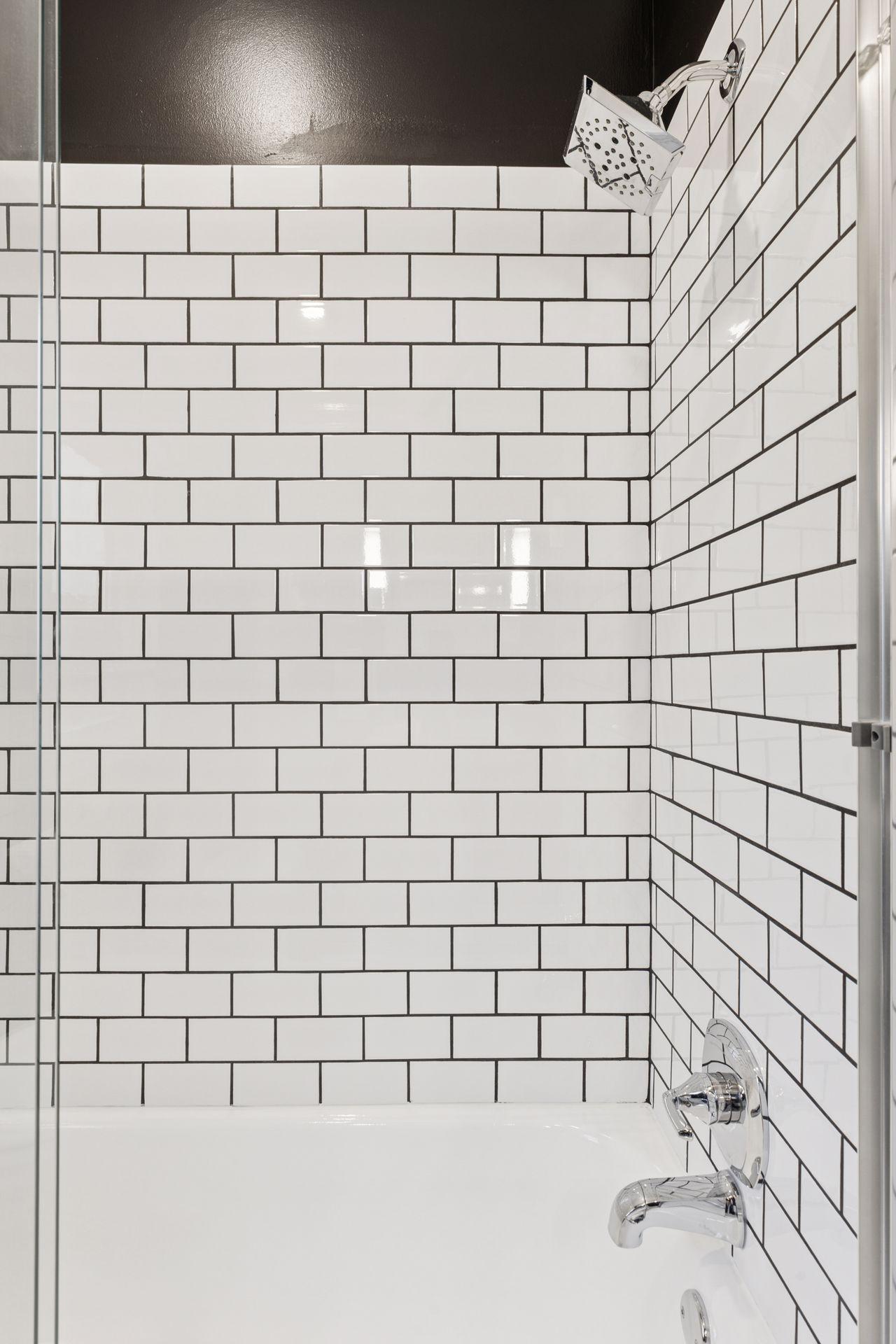 1846 Saunders Avenue