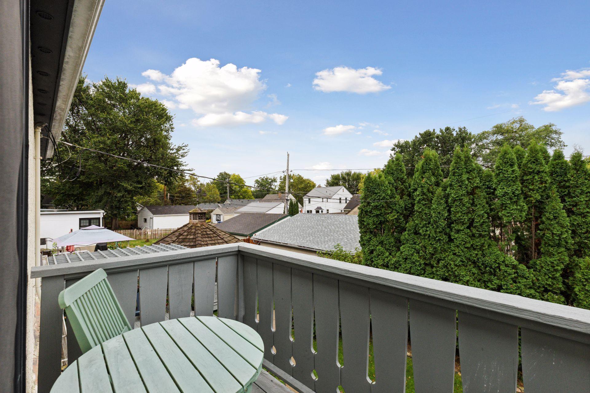 1846 Saunders Avenue