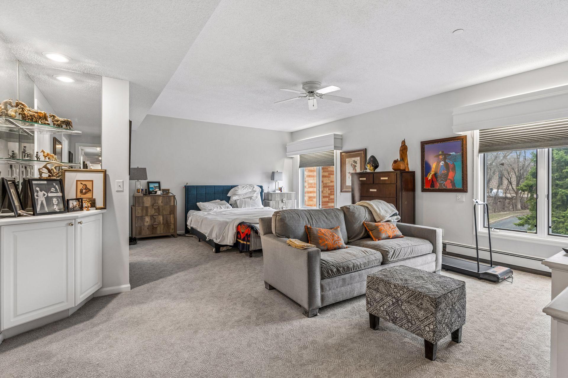 1830 Eagle Ridge Drive Unit: 2010