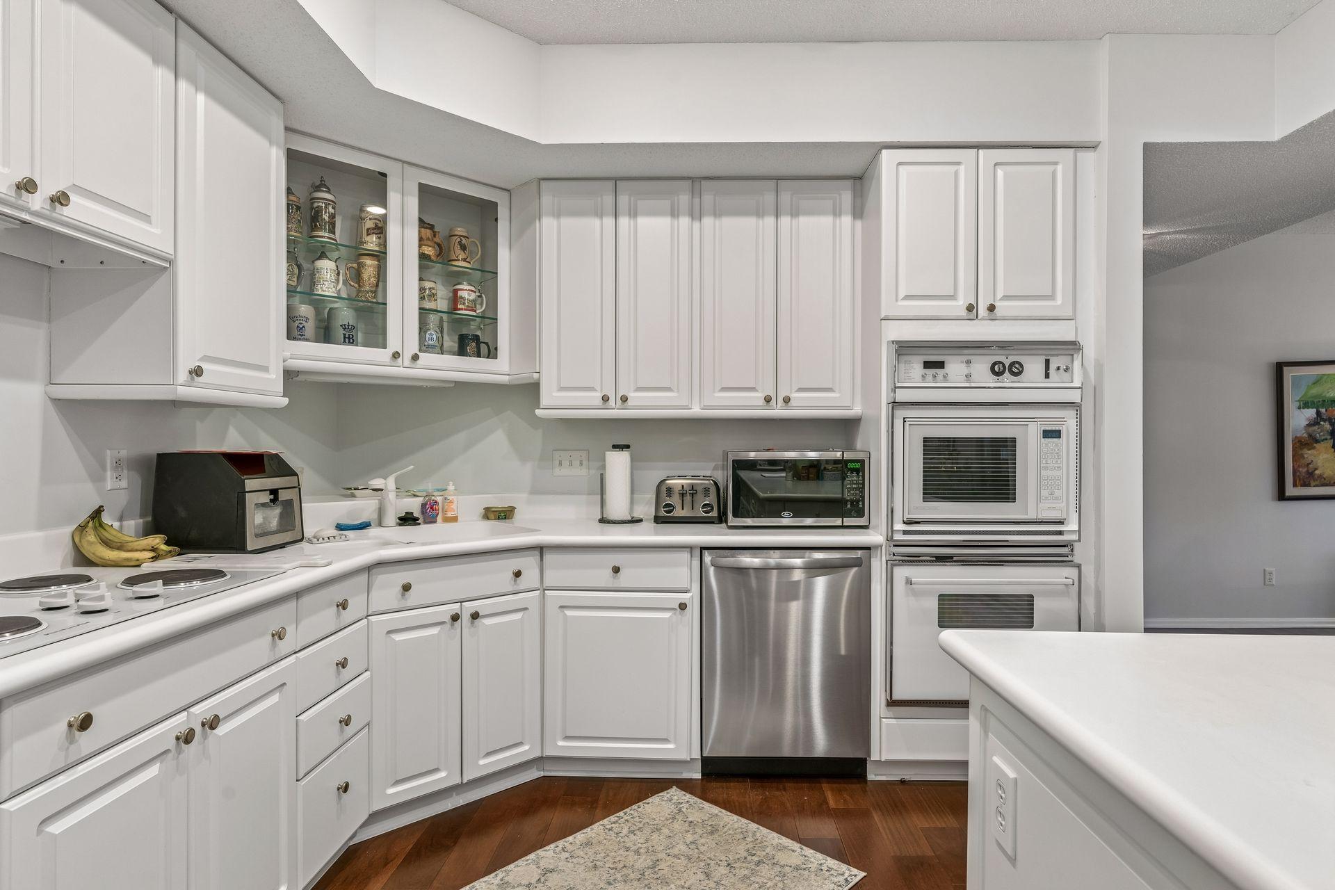 1830 Eagle Ridge Drive Unit: 2010