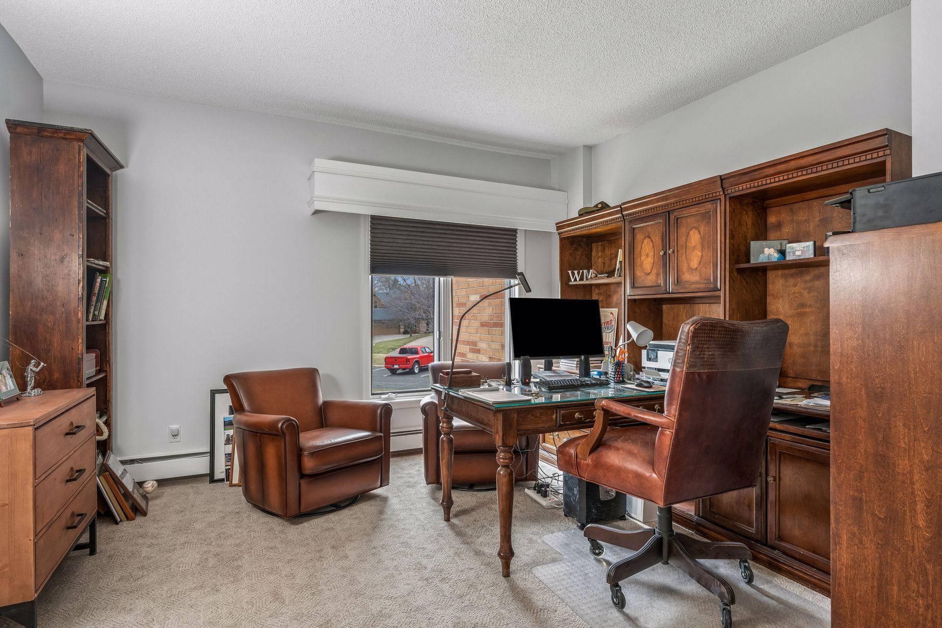1830 Eagle Ridge Drive Unit: 2010