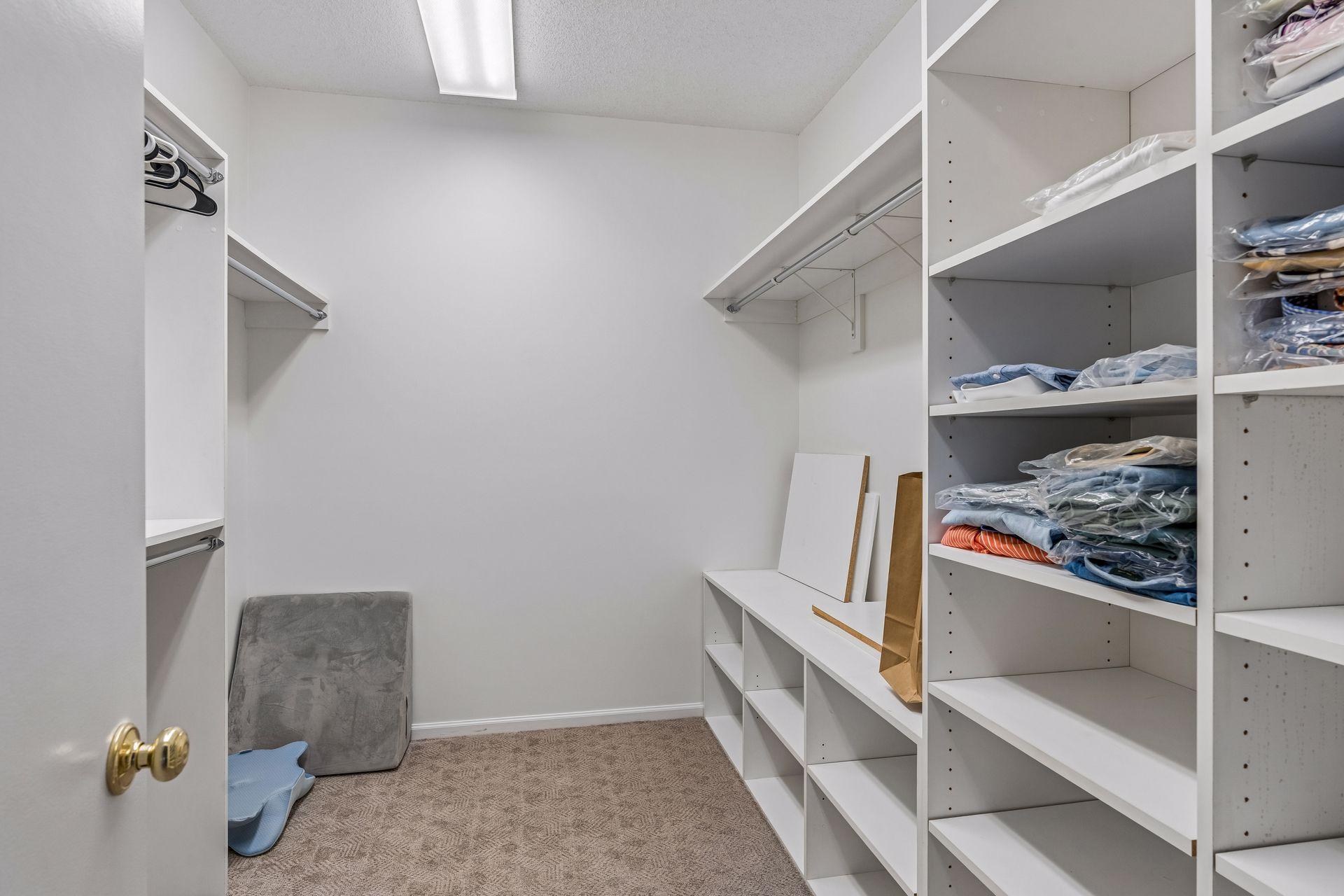 1830 Eagle Ridge Drive Unit: 2010