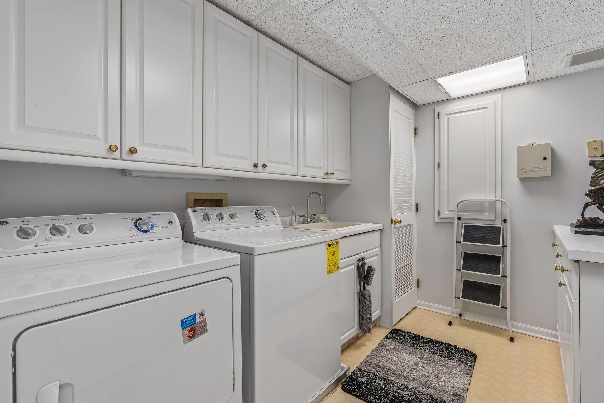 1830 Eagle Ridge Drive Unit: 2010