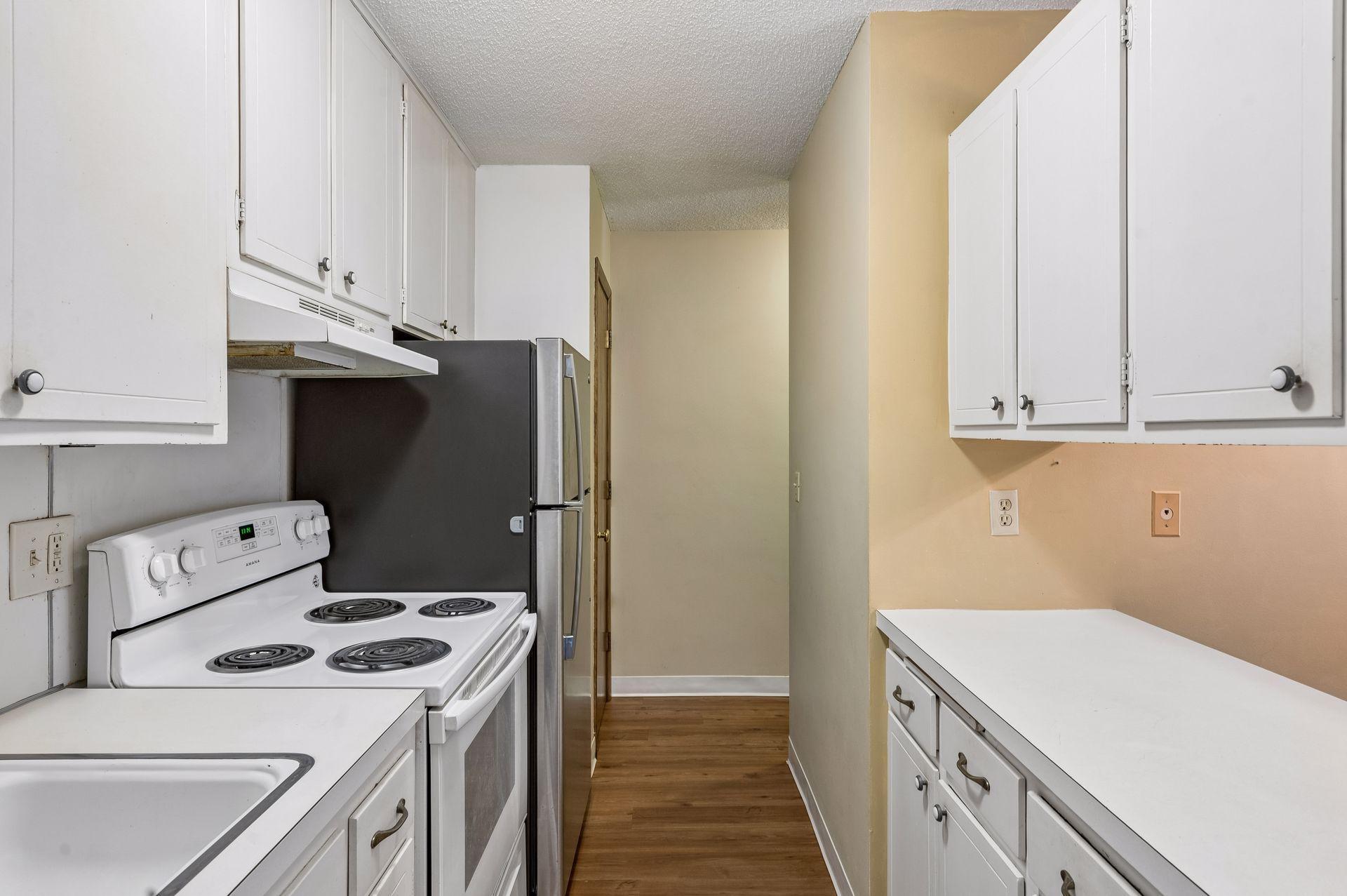 1405 E 40th Street Unit: 3F