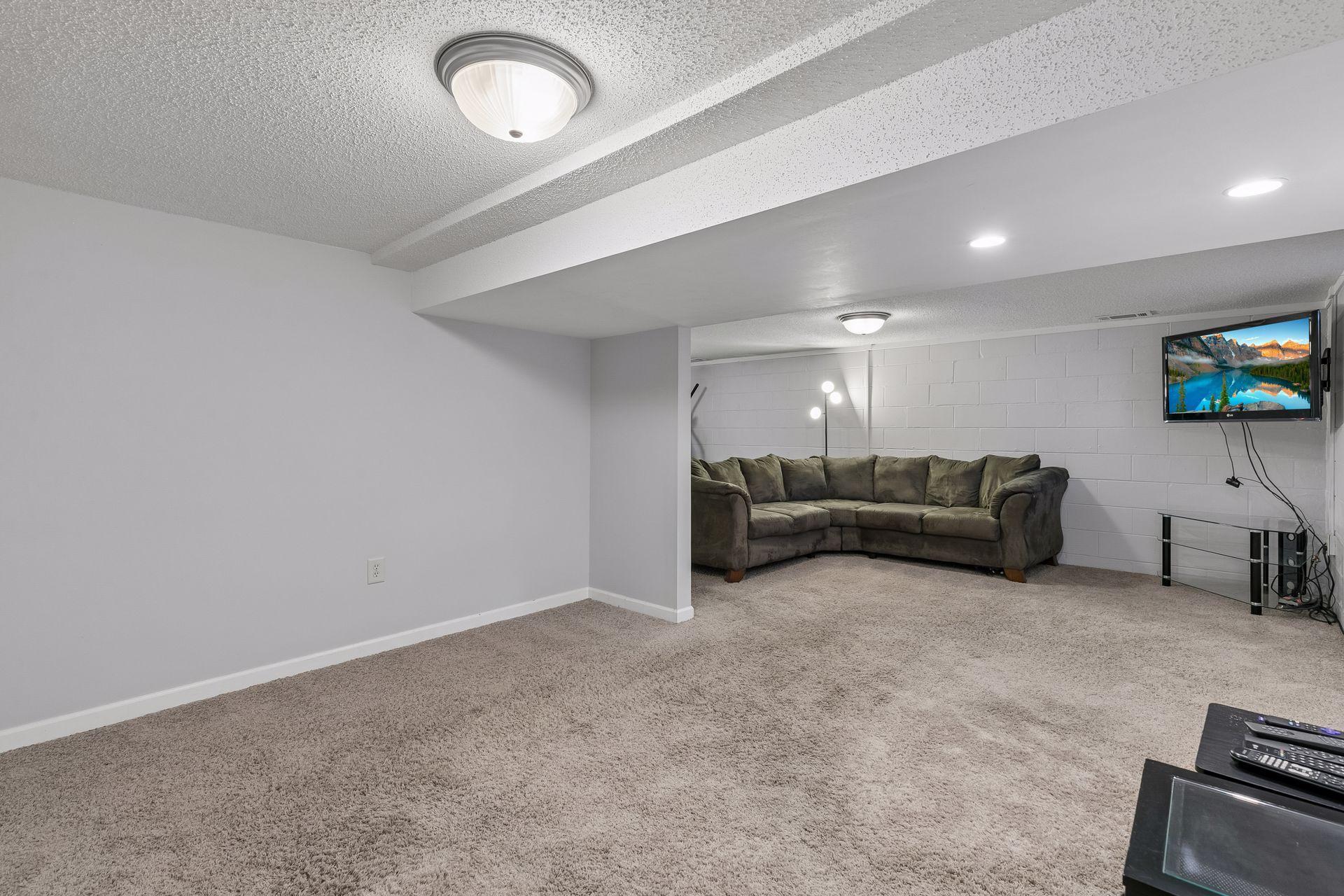 2049 Bluestone Lane