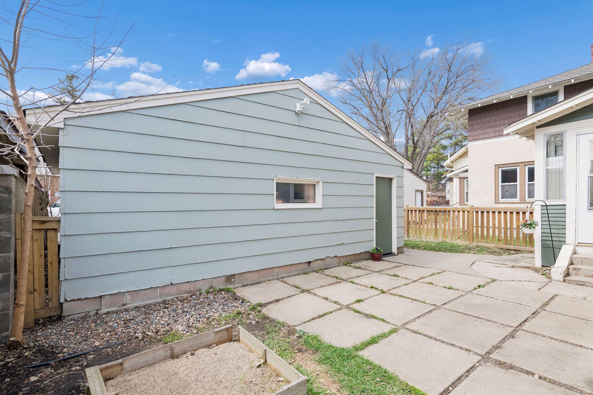 4156 Minnehaha Avenue