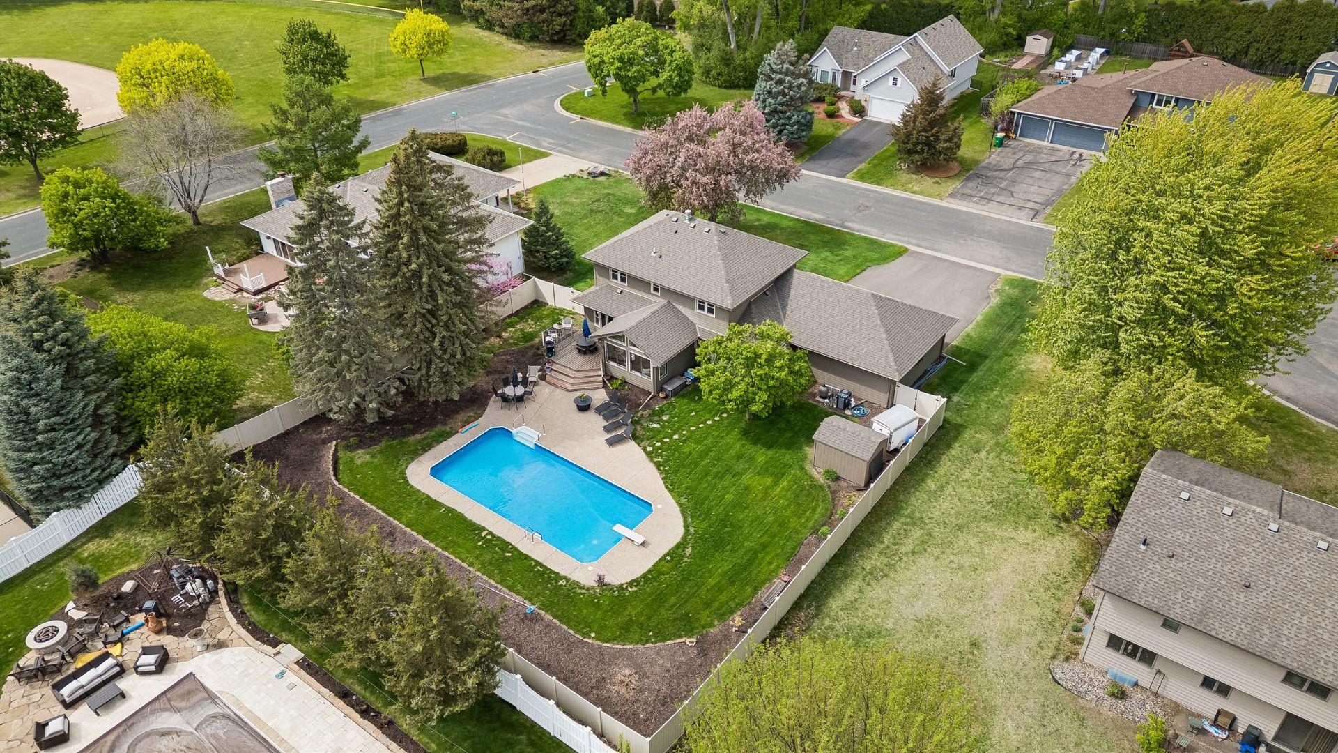 900 Nina Court