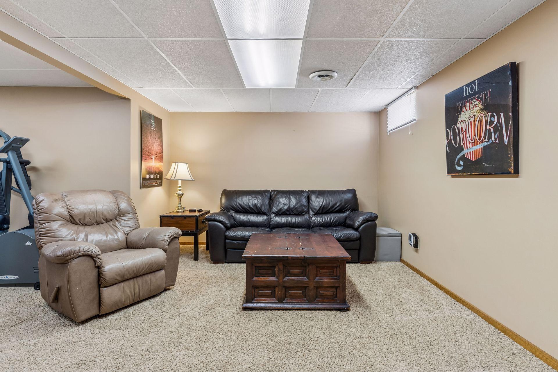 900 Nina Court