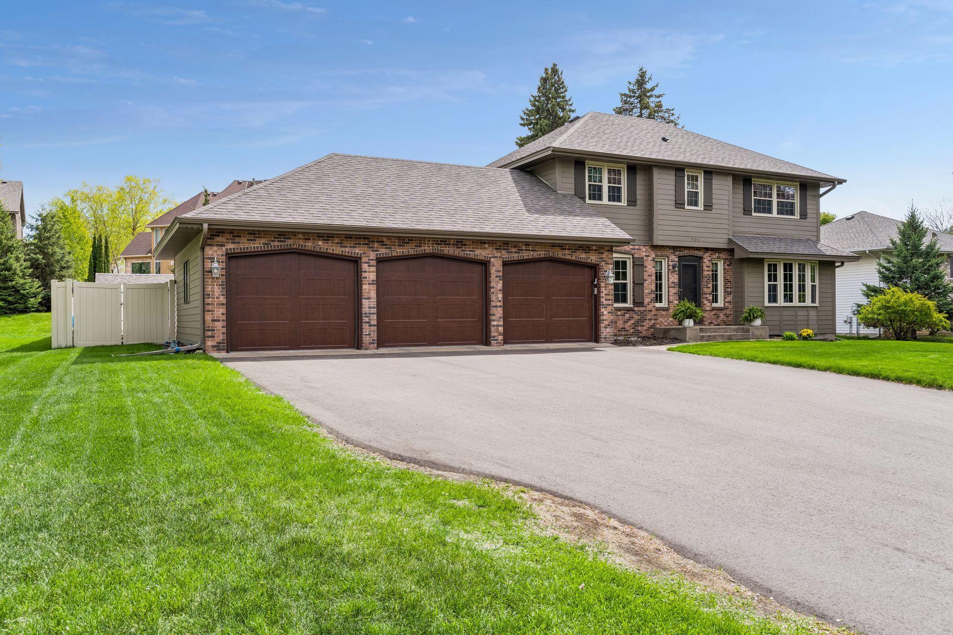 900 Nina Court
