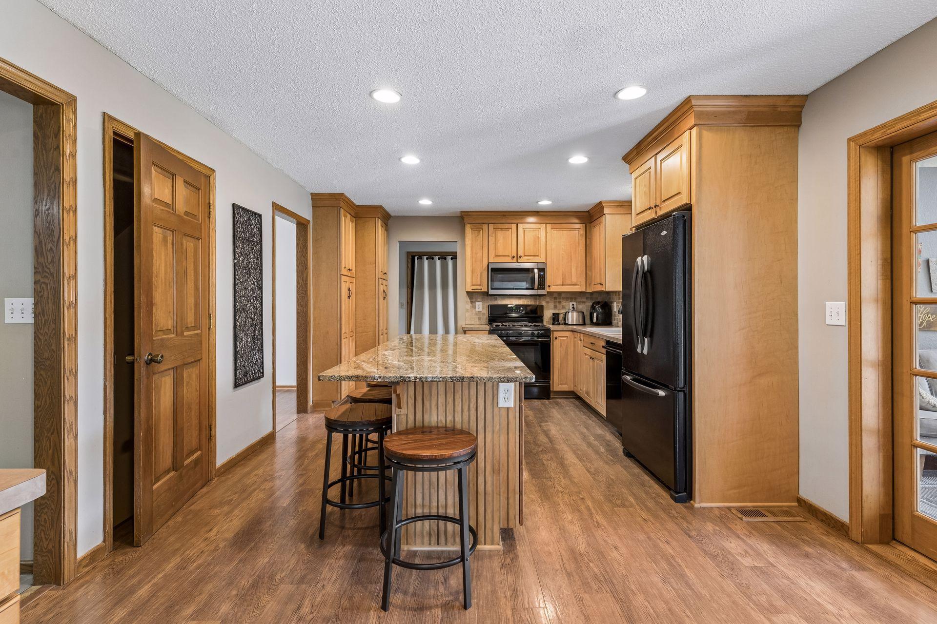 900 Nina Court