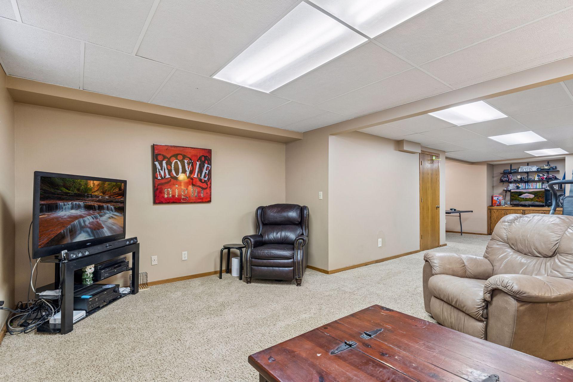 900 Nina Court