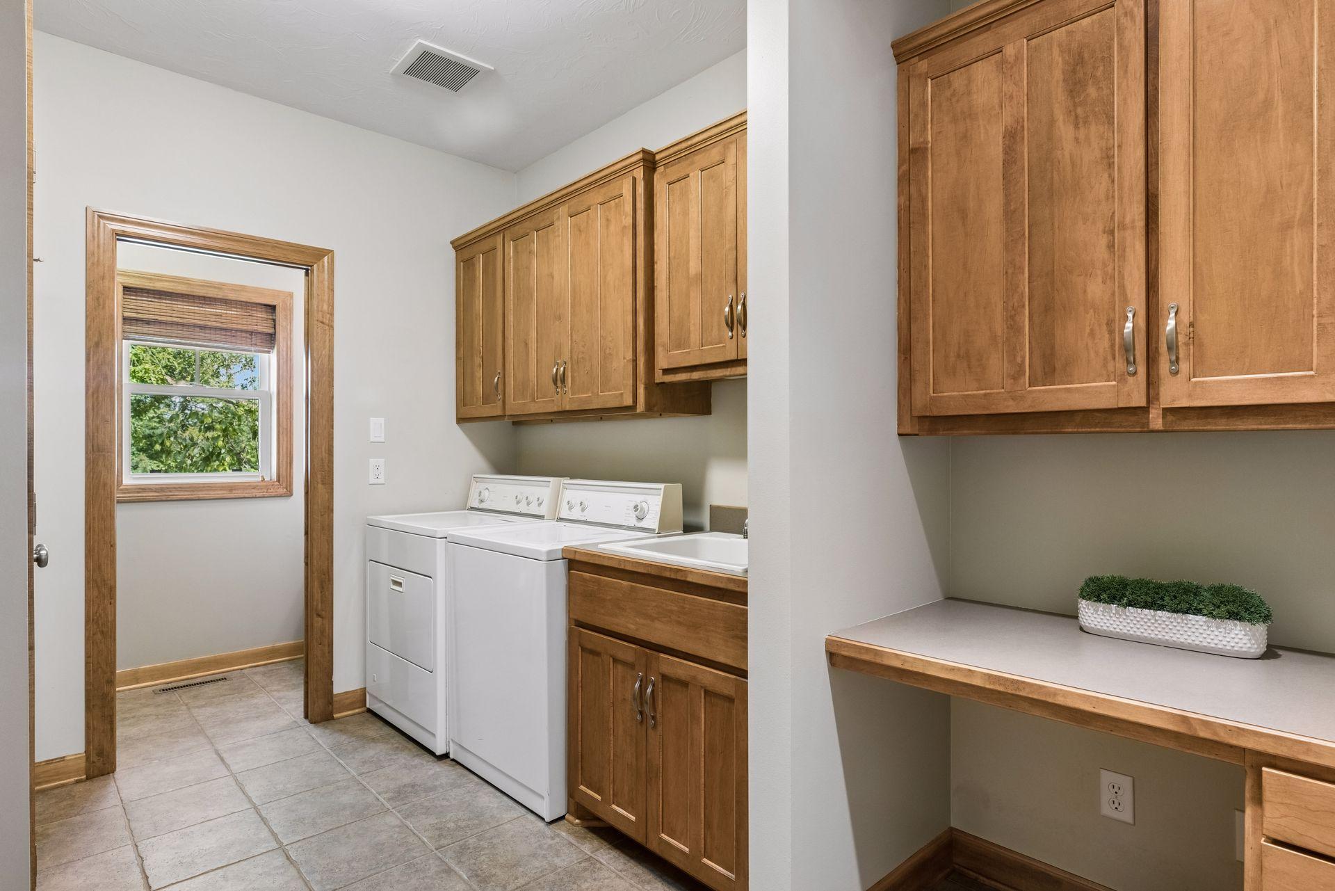 3958 Greystone Ridge