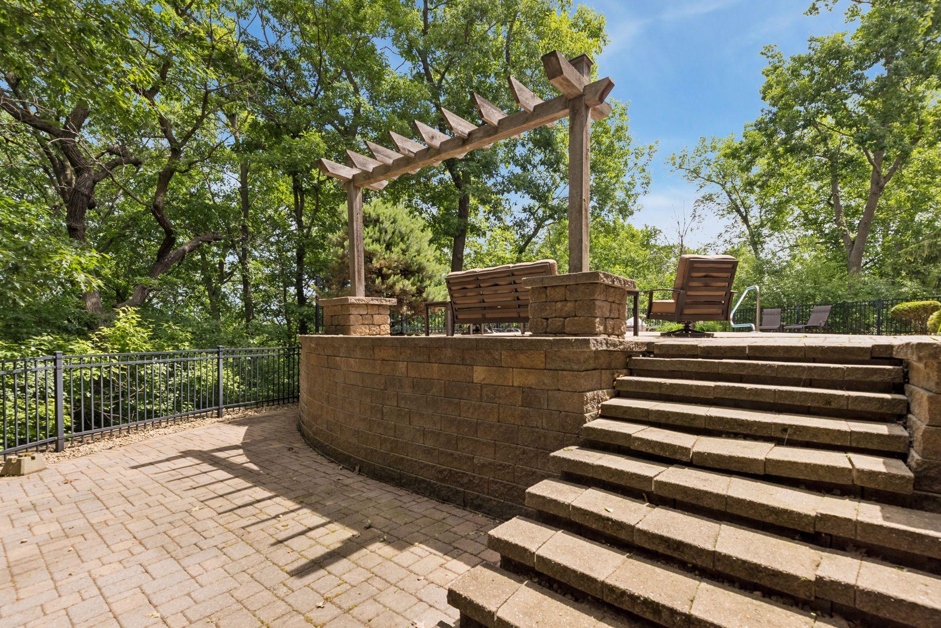 3958 Greystone Ridge