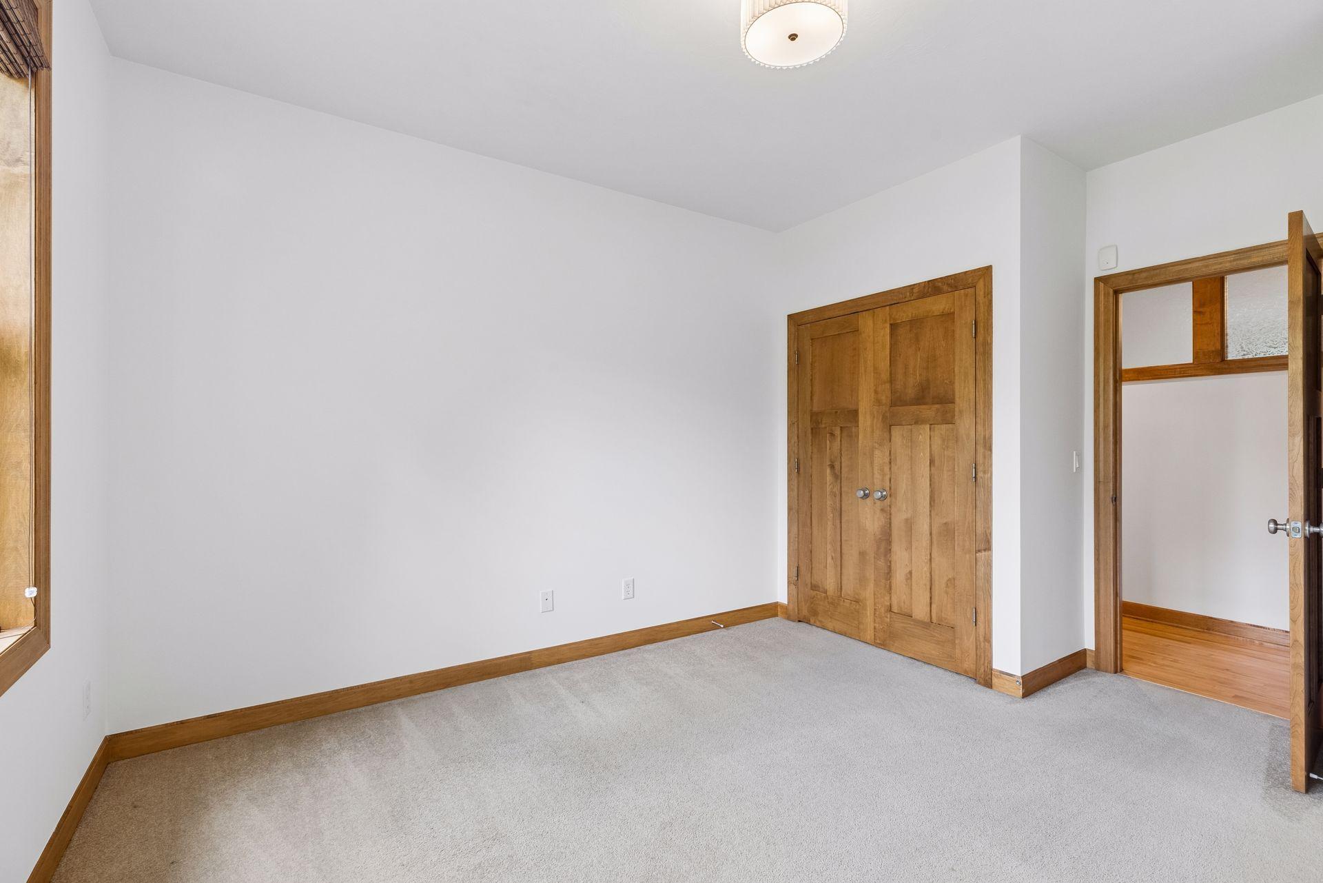3958 Greystone Ridge