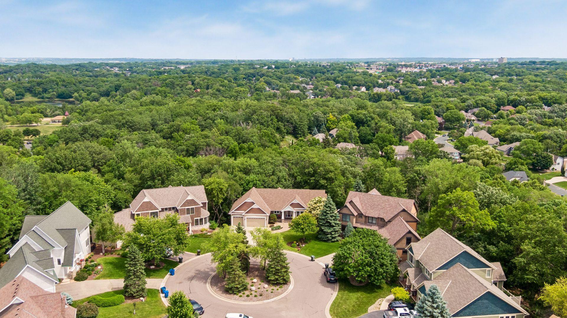 3958 Greystone Ridge
