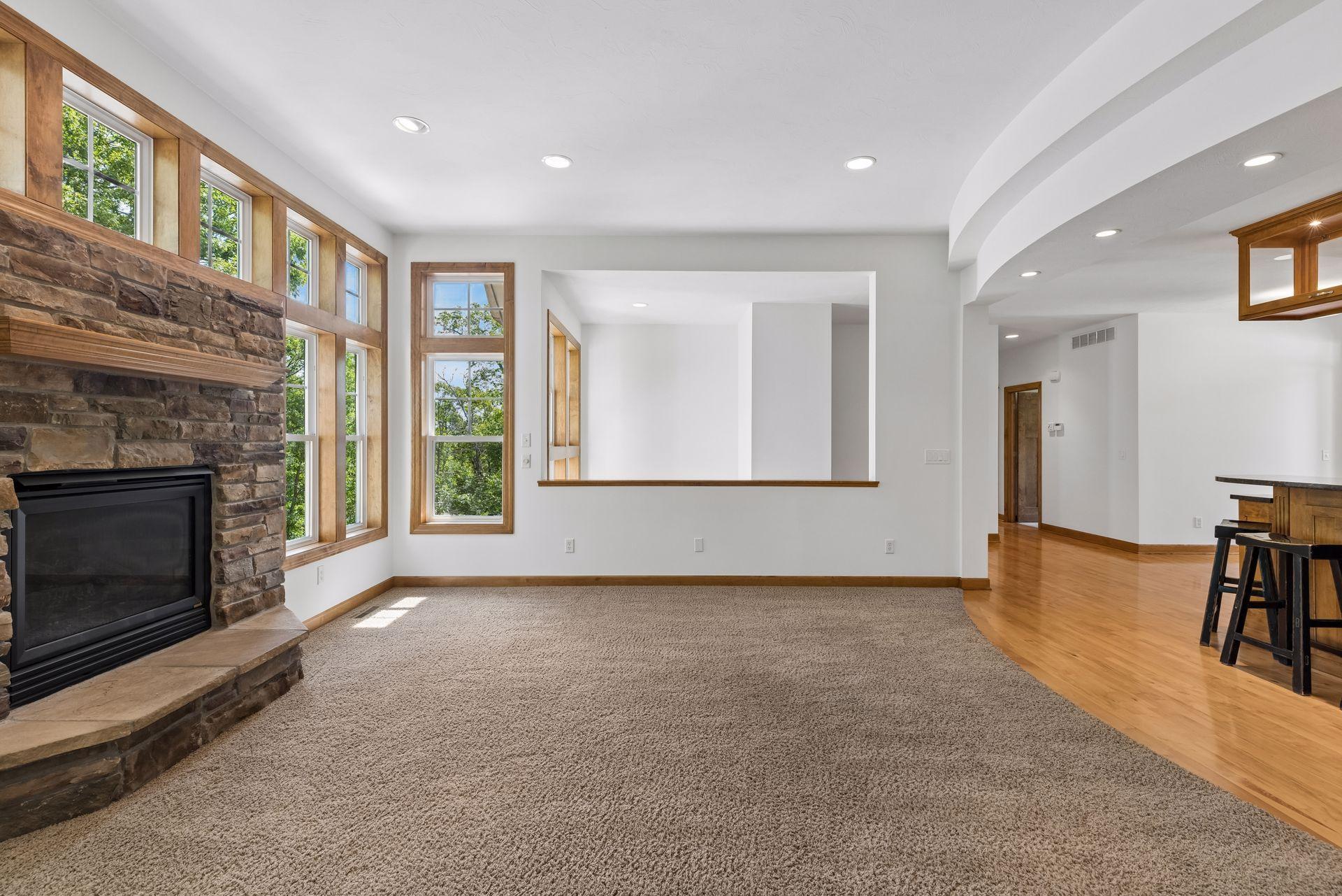 3958 Greystone Ridge