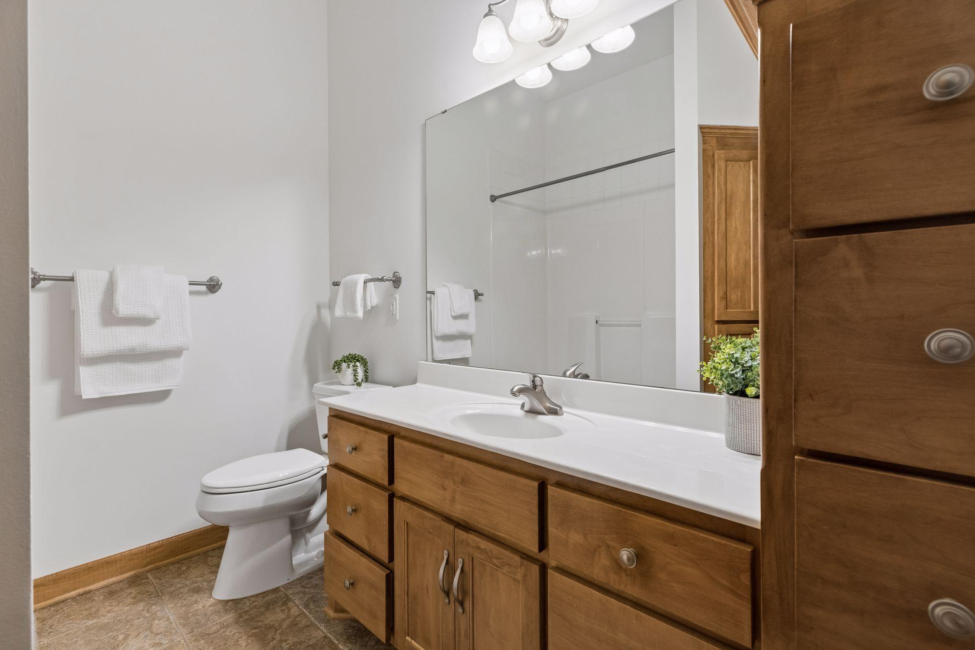 3958 Greystone Ridge