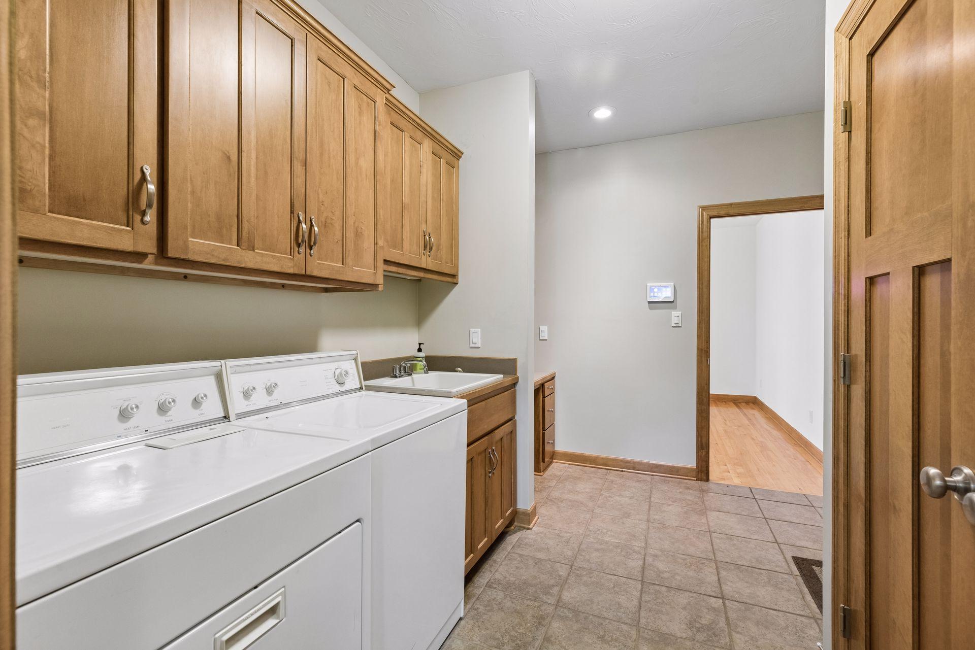 3958 Greystone Ridge