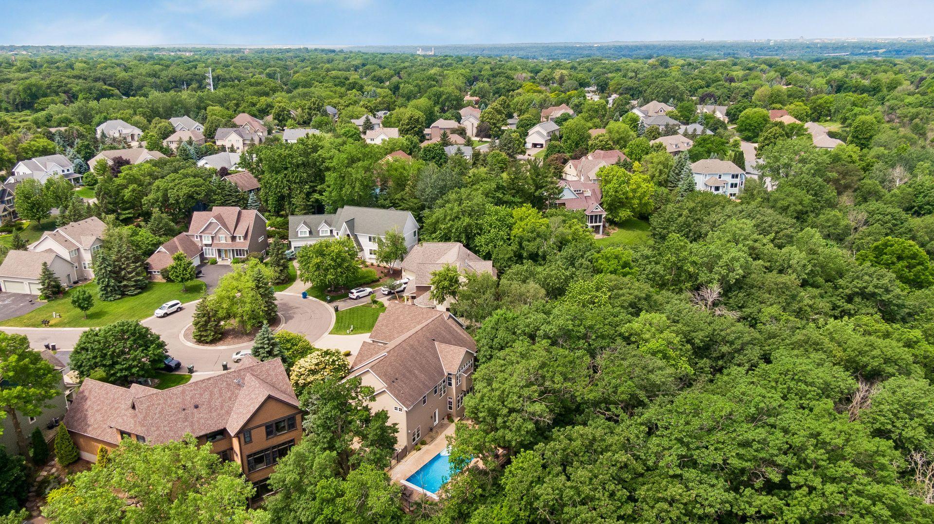 3958 Greystone Ridge