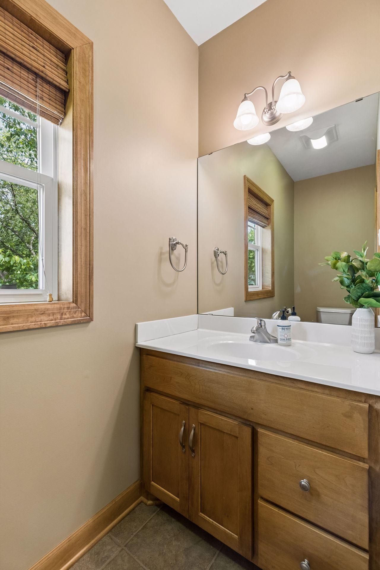 3958 Greystone Ridge