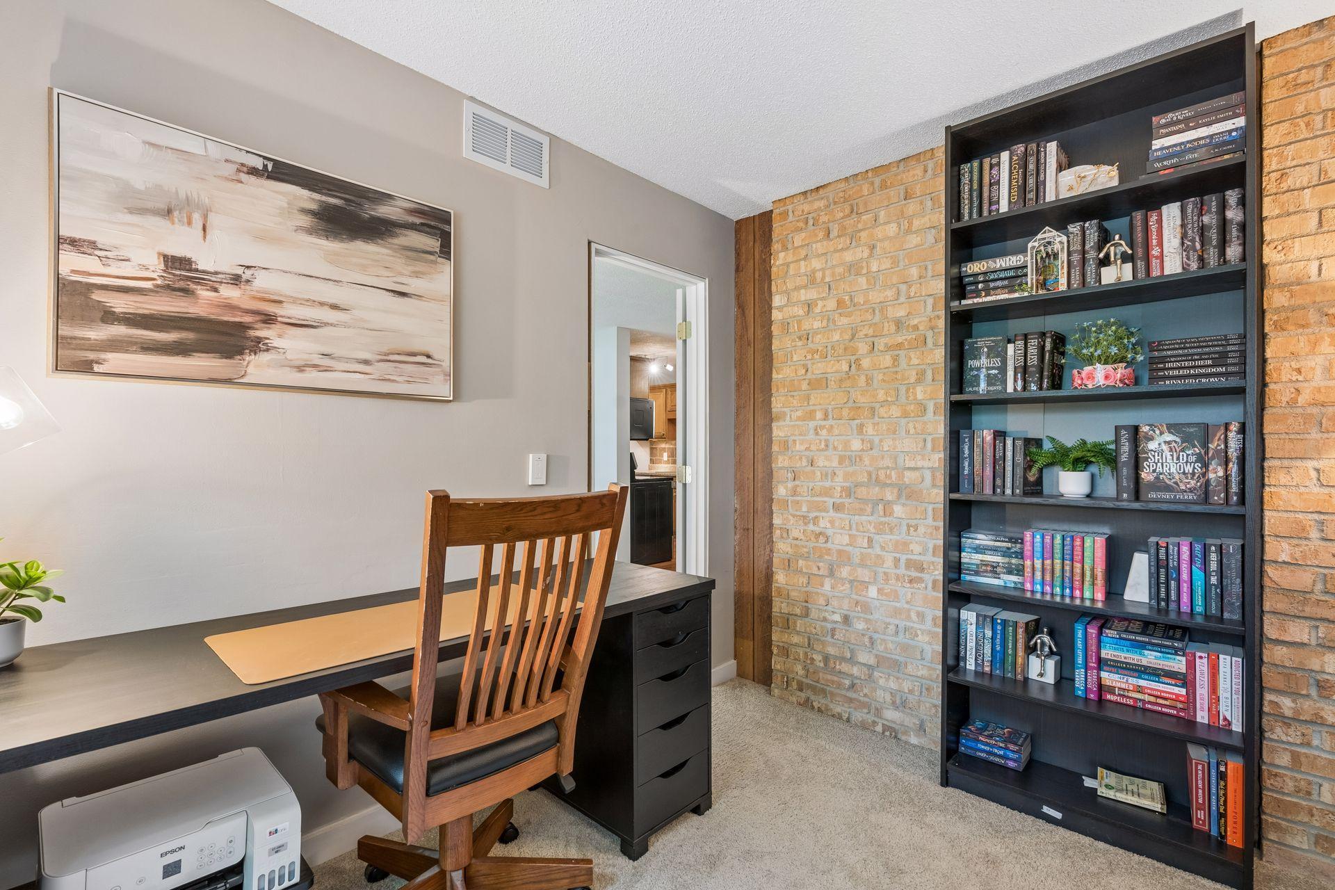 260 Westview Drive Unit: 108