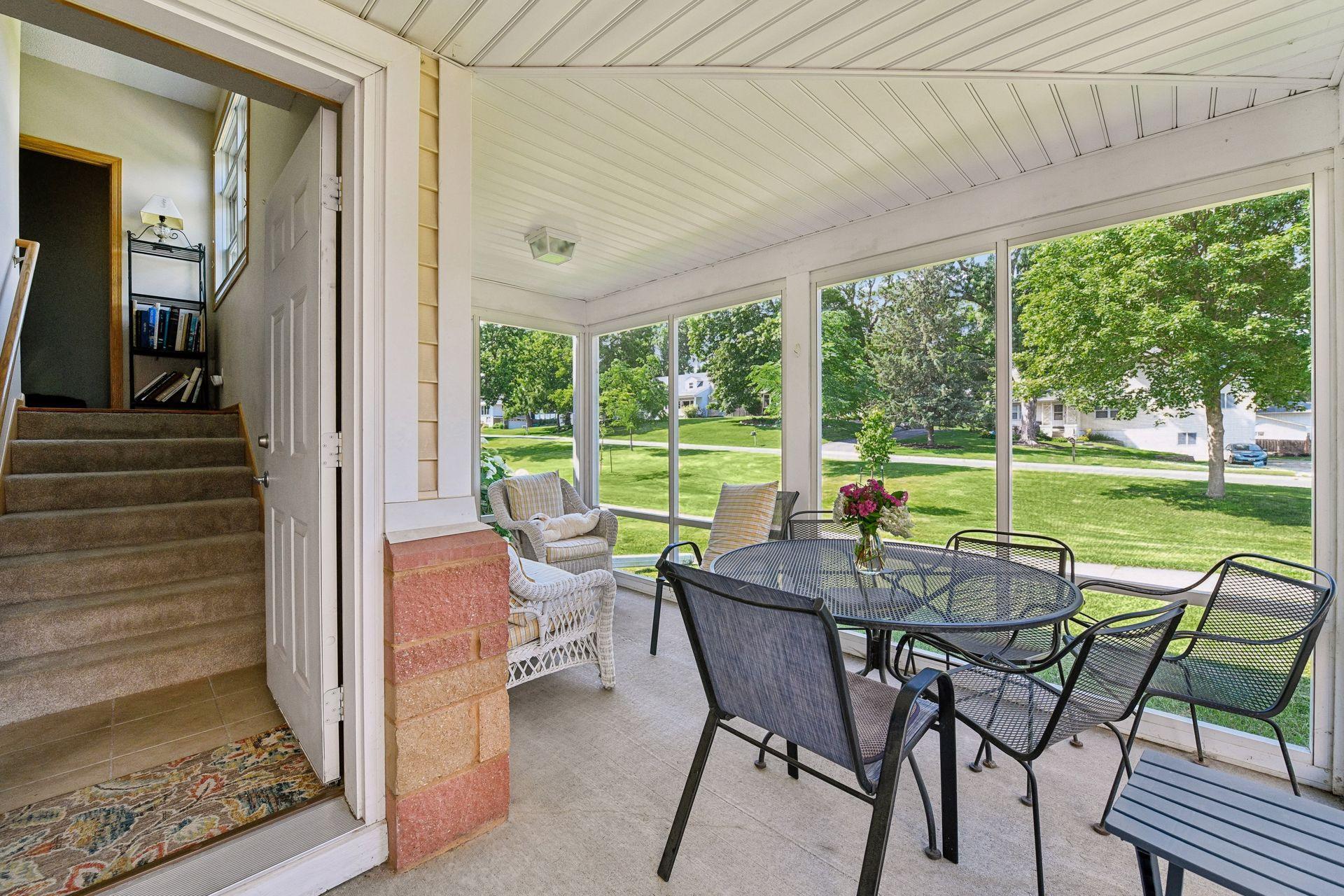 5750 Village Trail