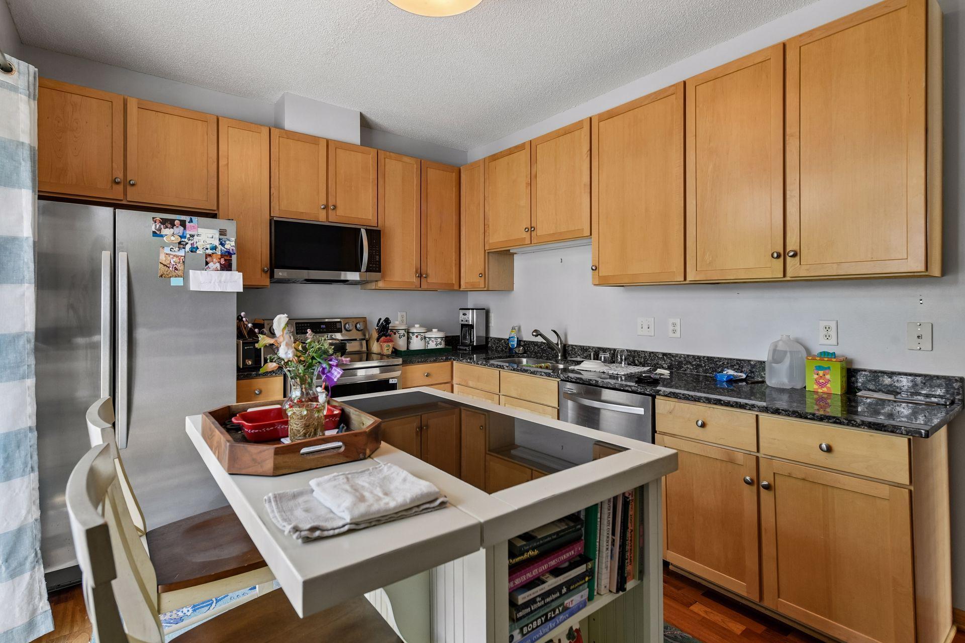 5750 Village Trail