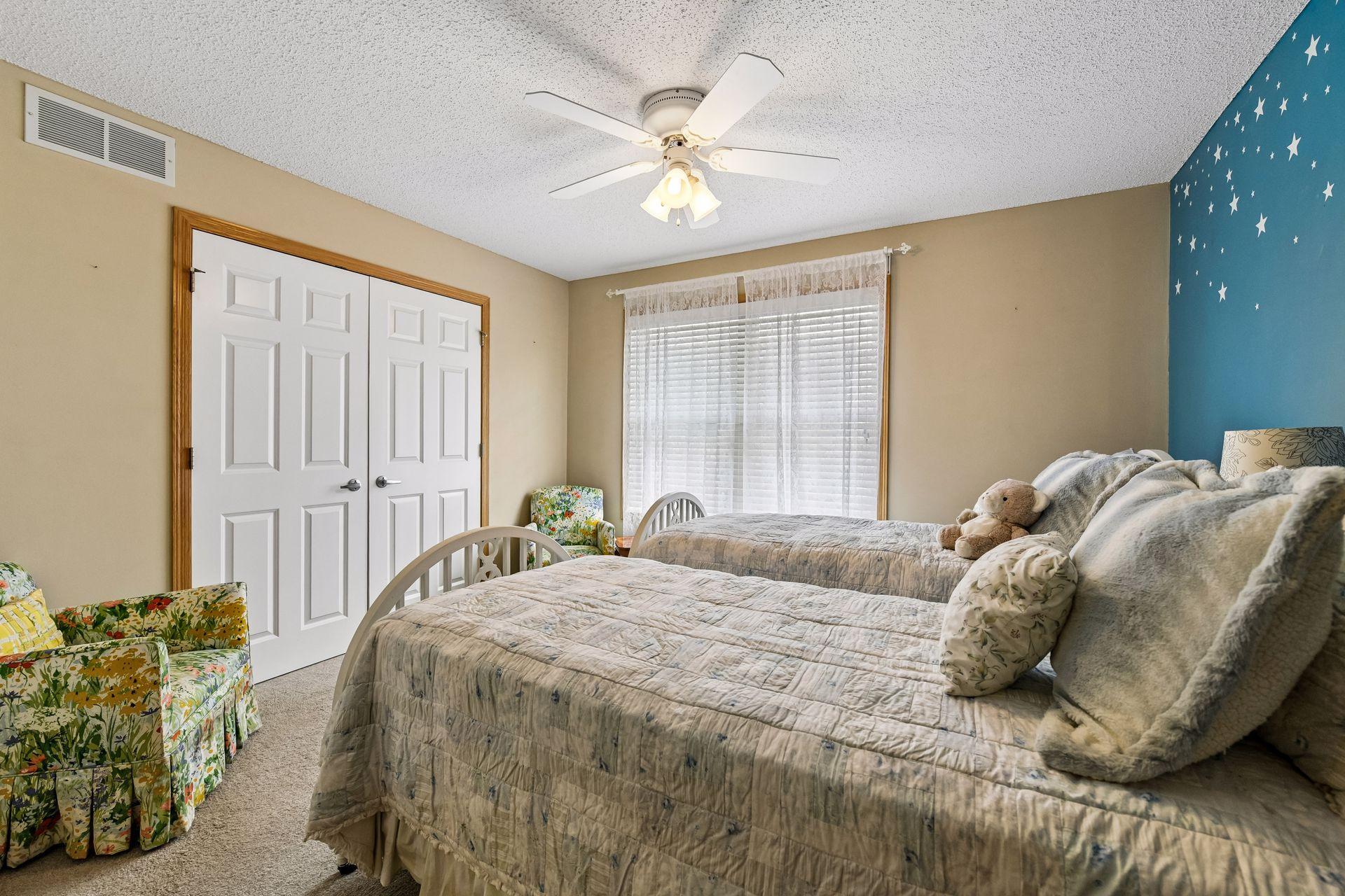 5750 Village Trail