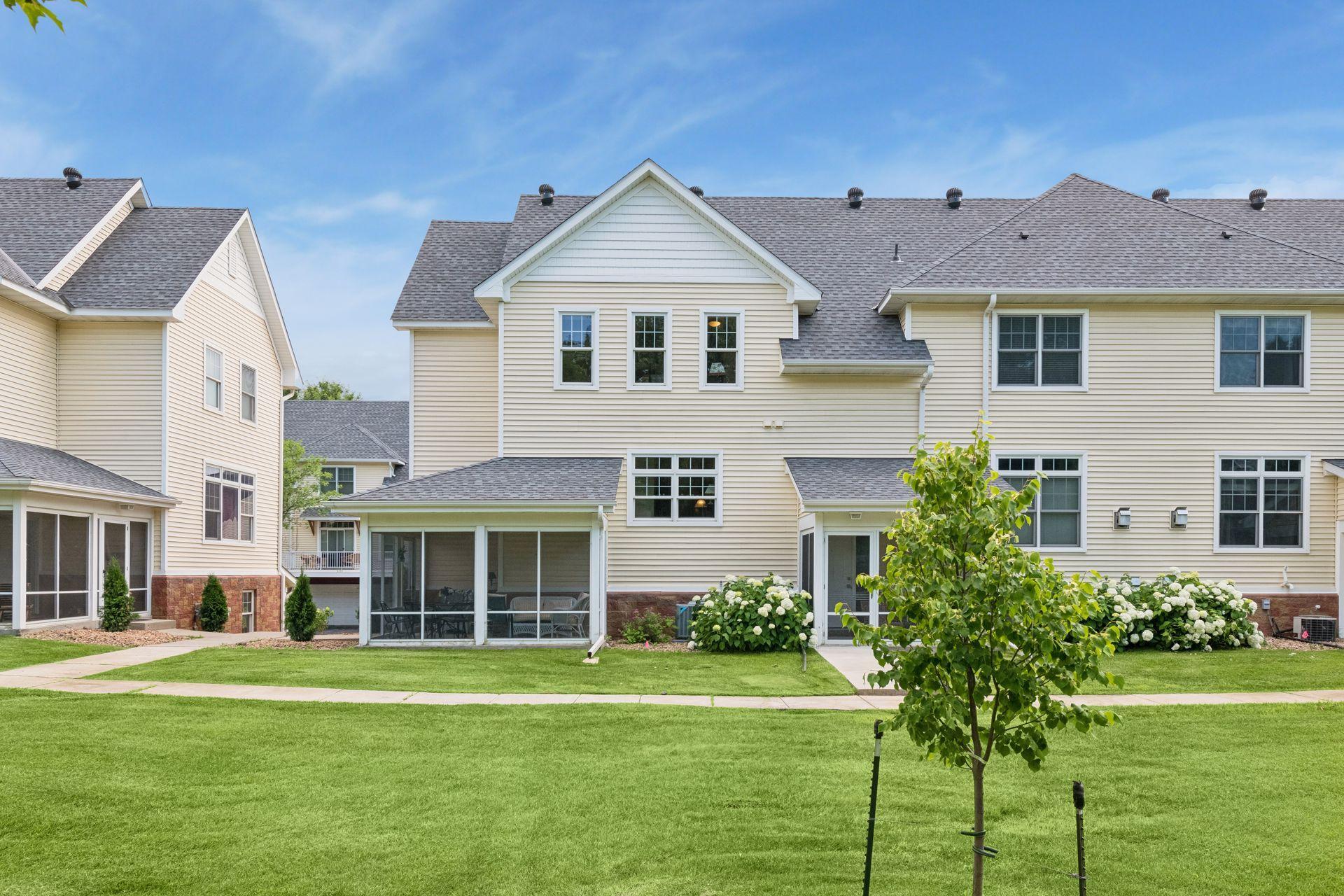5750 Village Trail