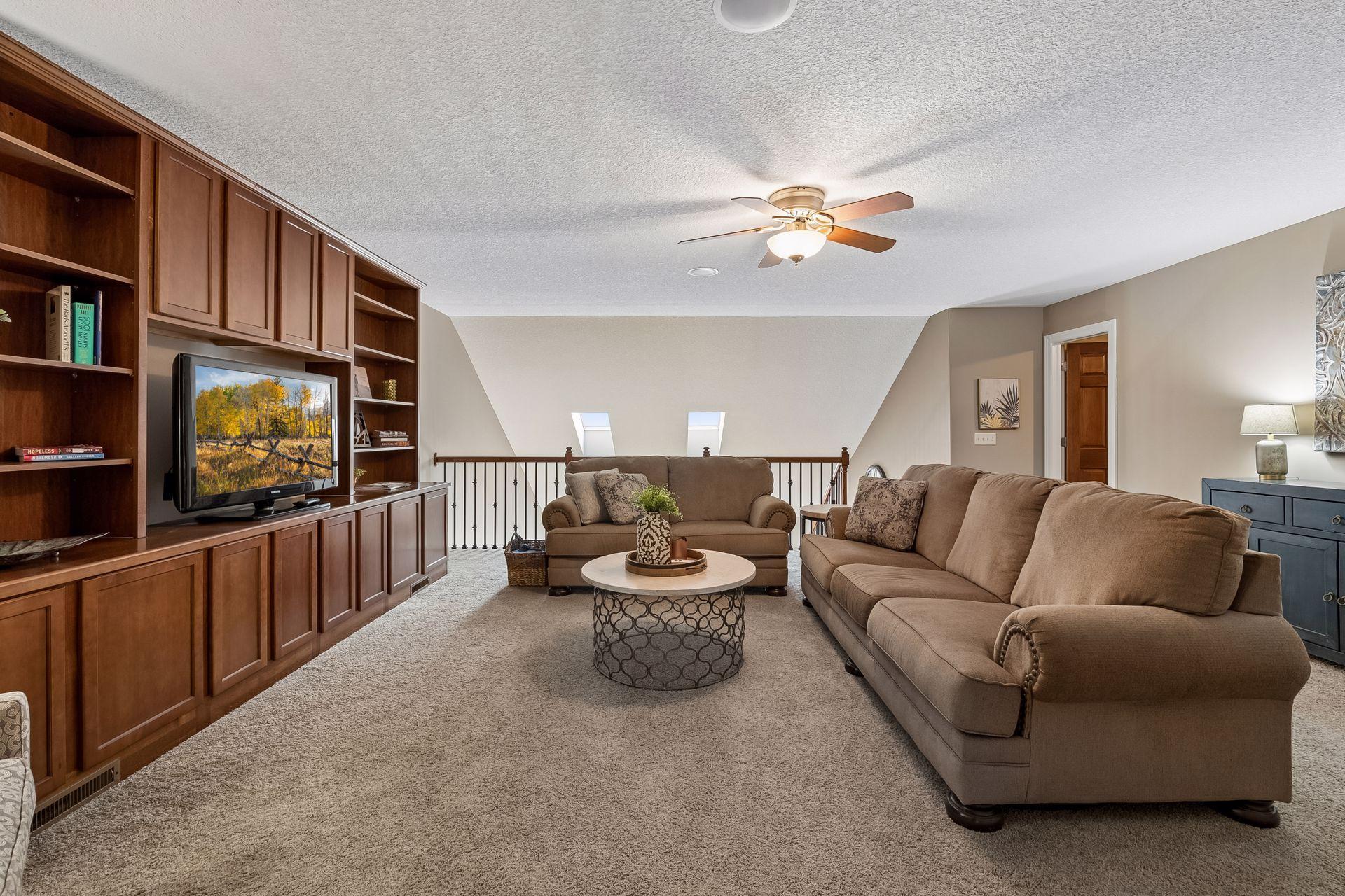 1454 Steeplechase Lane Unit: 18