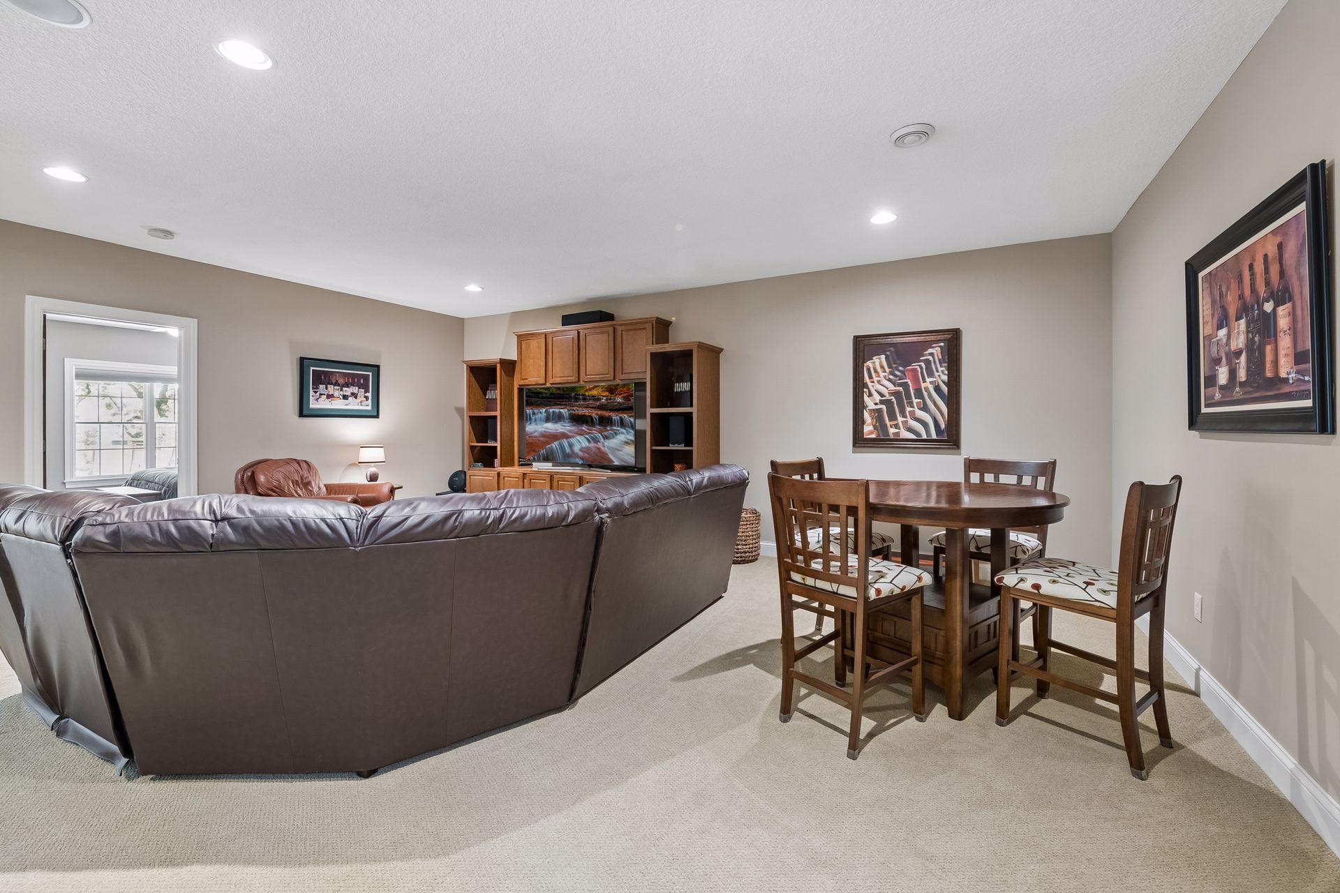 1454 Steeplechase Lane Unit: 18